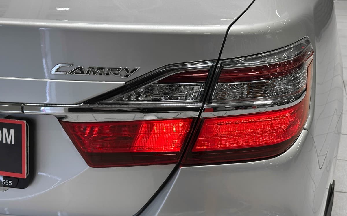 Toyota Camry - фото 8