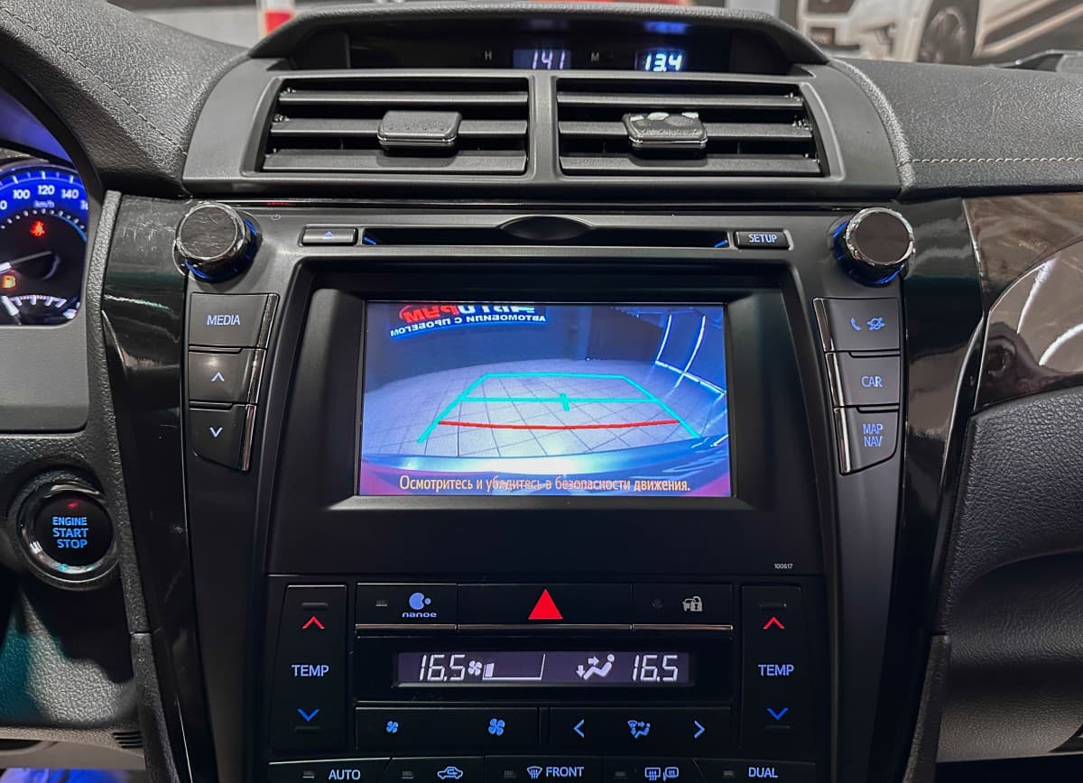 Toyota Camry - фото 23