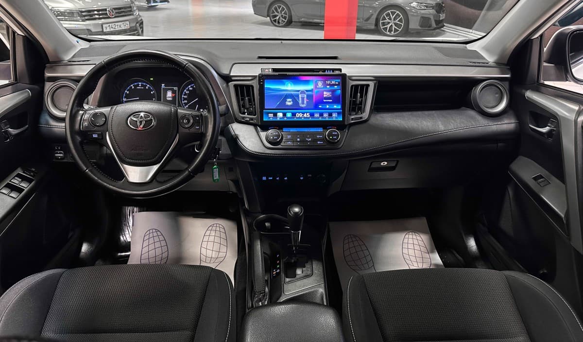 Toyota RAV4 - фото 27