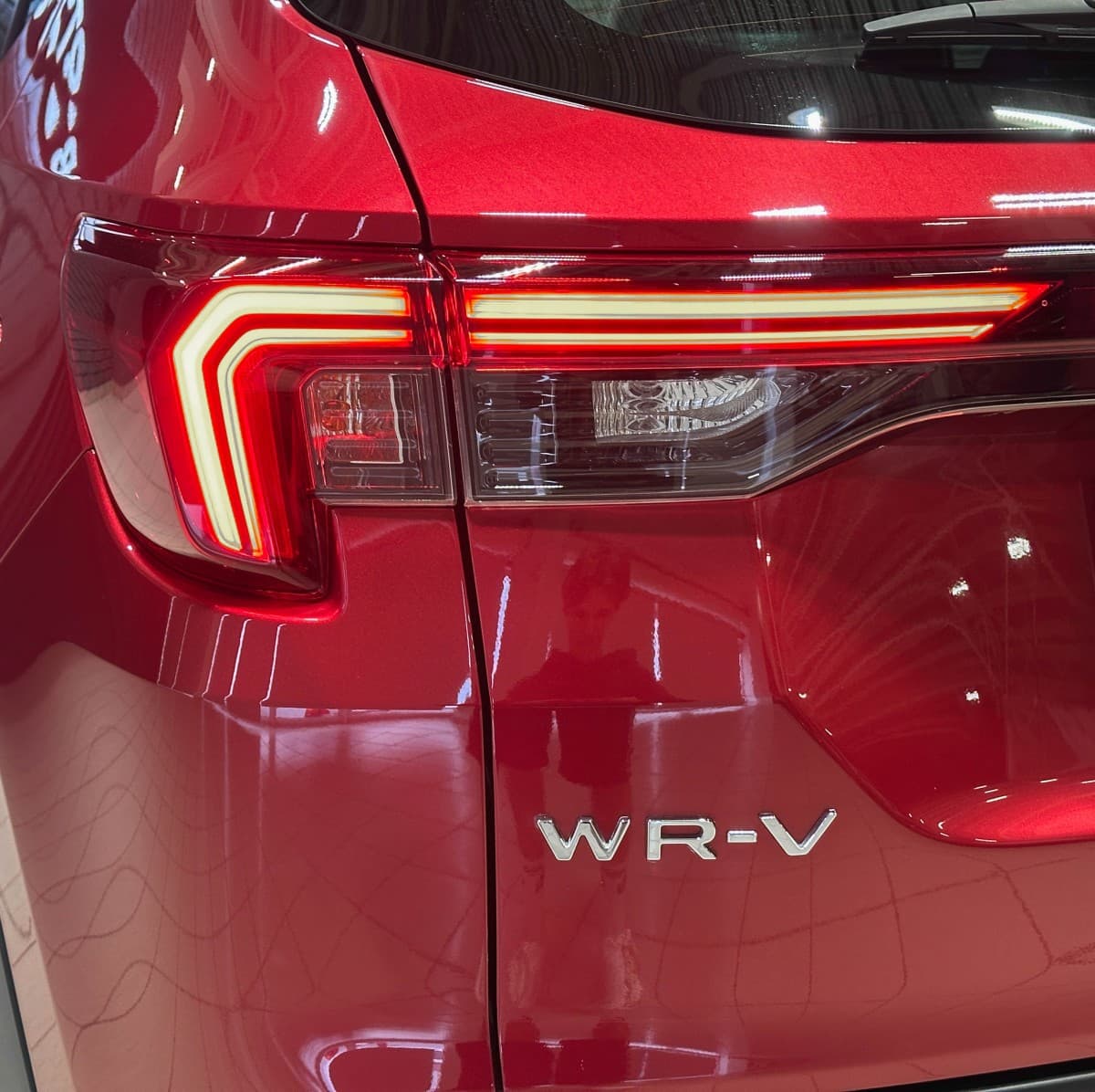 Honda WR-V - фото 8