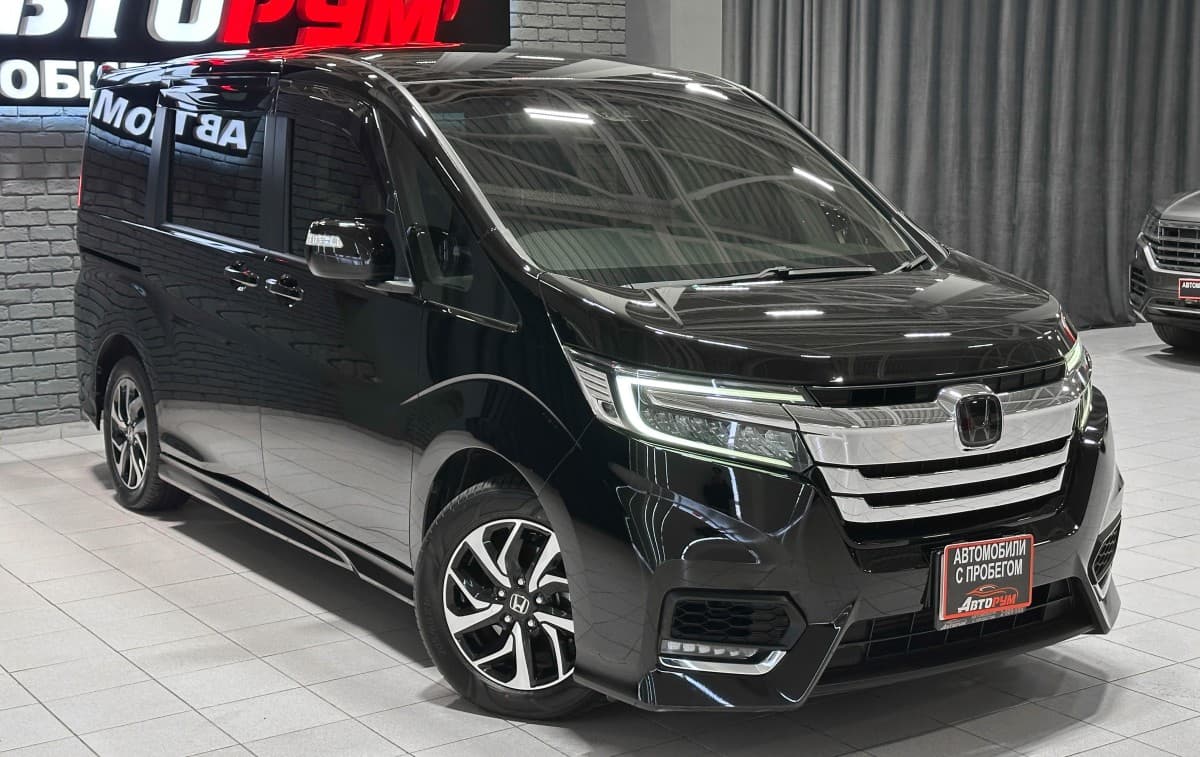 Honda Stepwgn Spada - 5