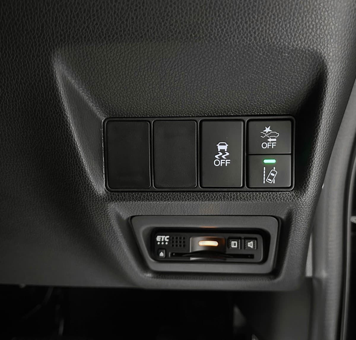 Honda Stepwgn Spada - фото 19