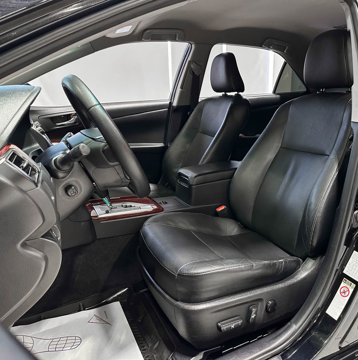 Toyota Camry - фото 11