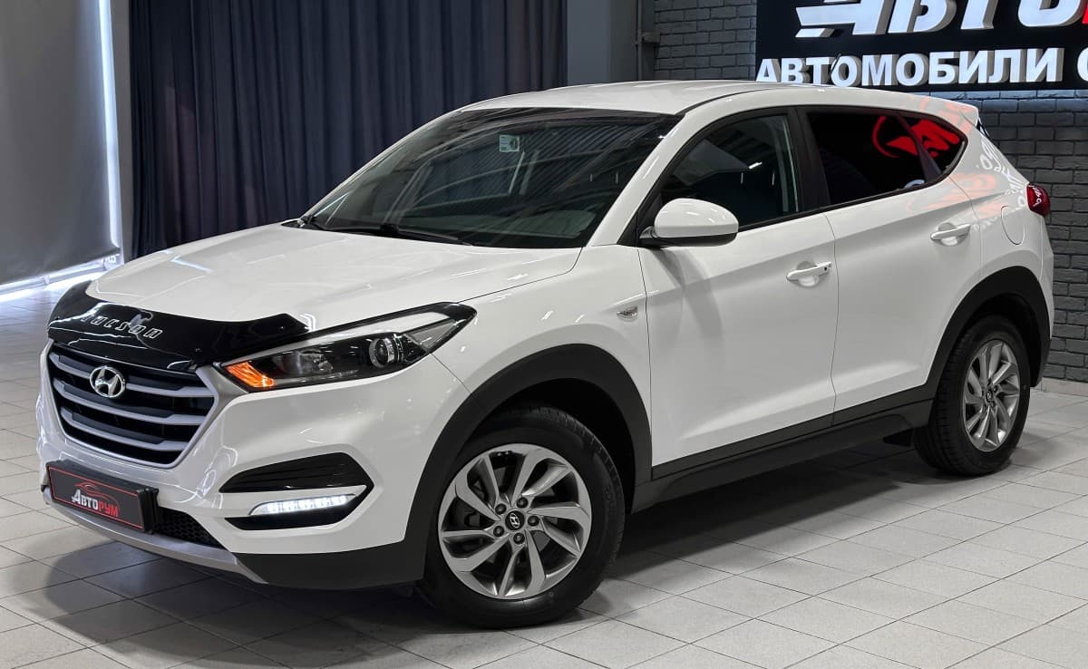 Hyundai Tucson - 2