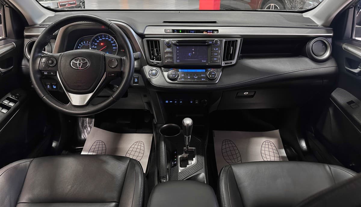 Toyota RAV4 - фото 28