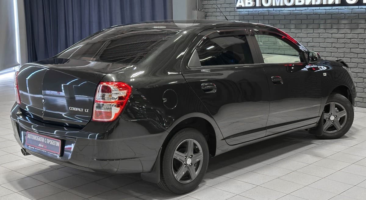 Chevrolet Cobalt - фото 6