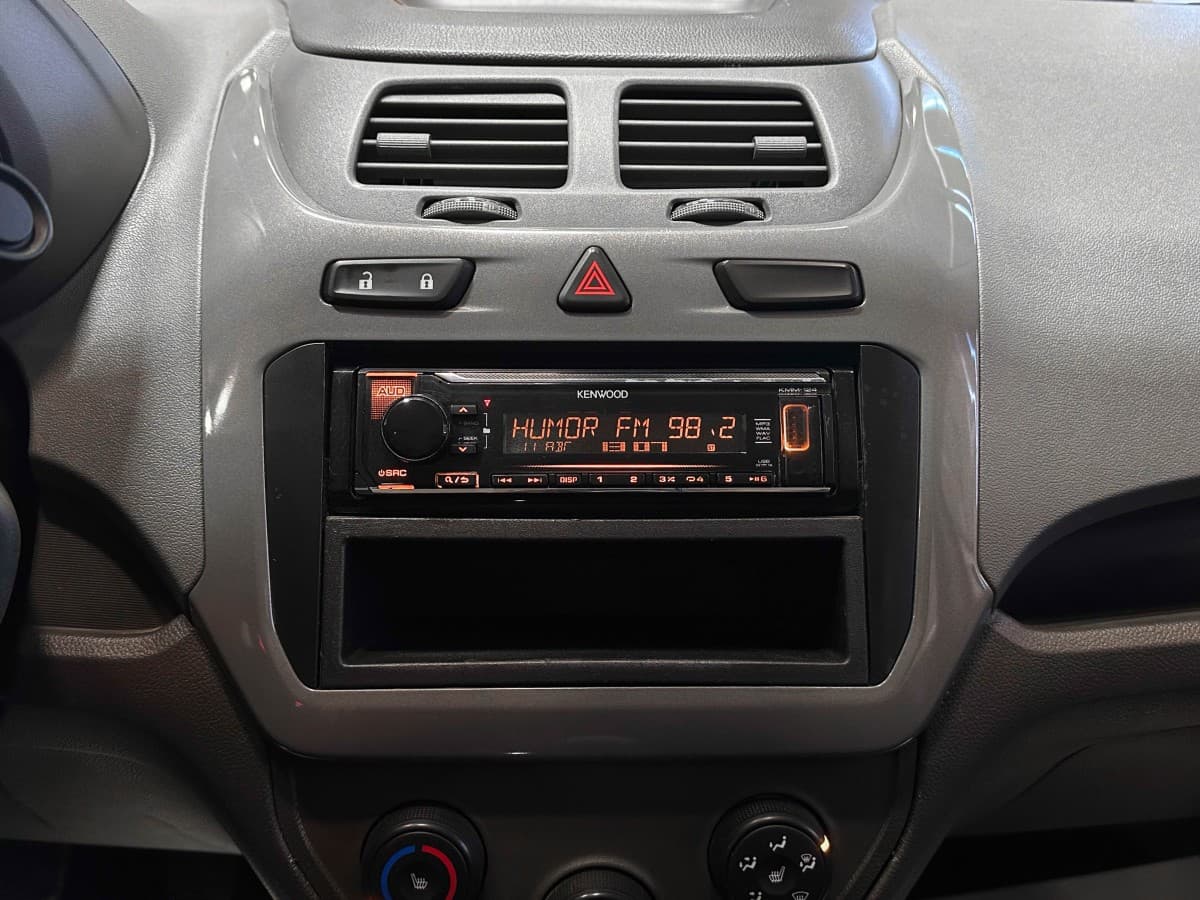 Chevrolet Cobalt - фото 18
