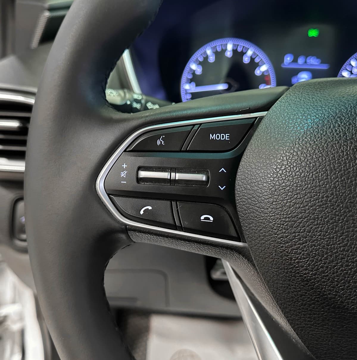 Hyundai Santa Fe - фото 23