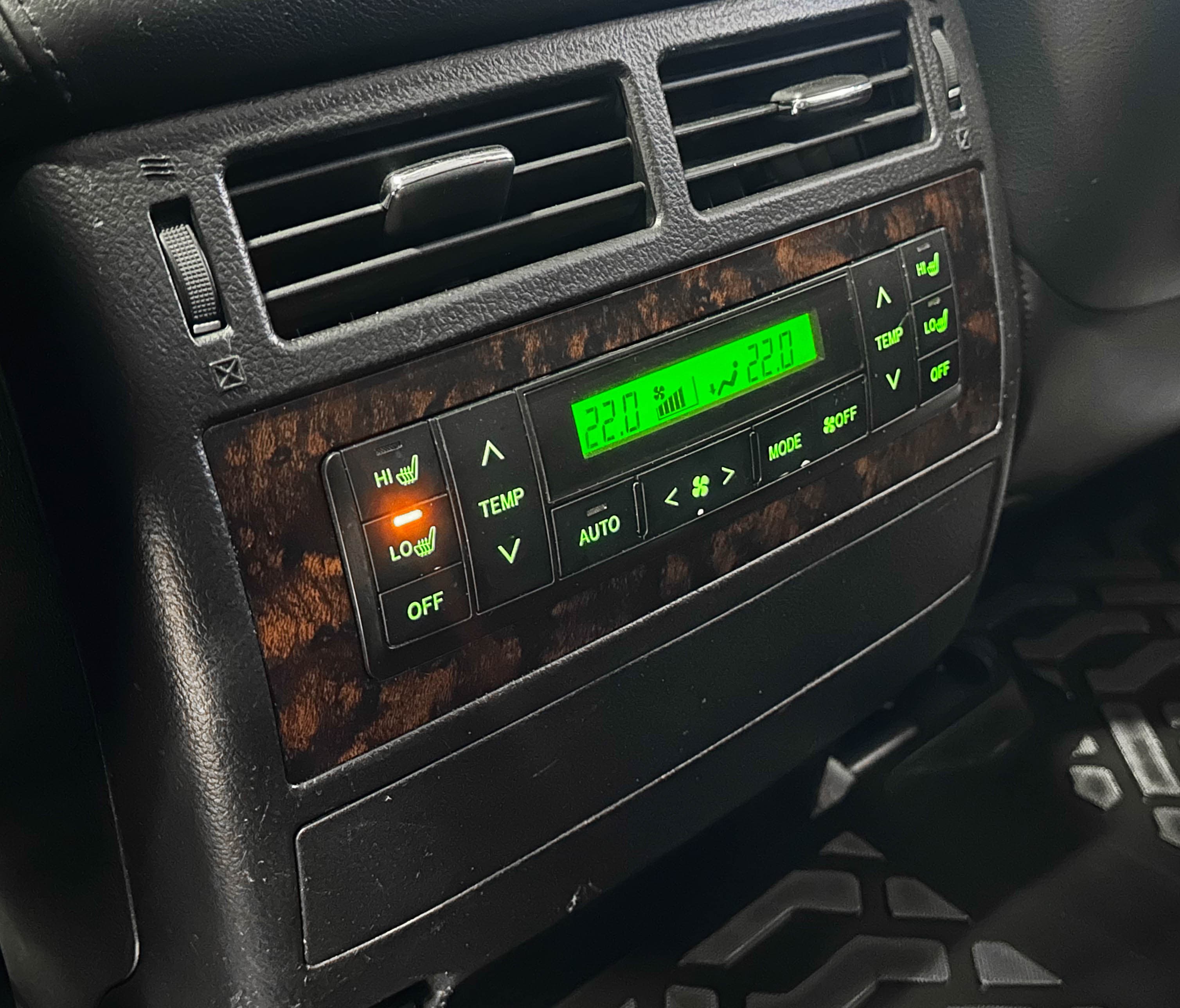 Toyota Land Cruiser - фото 28