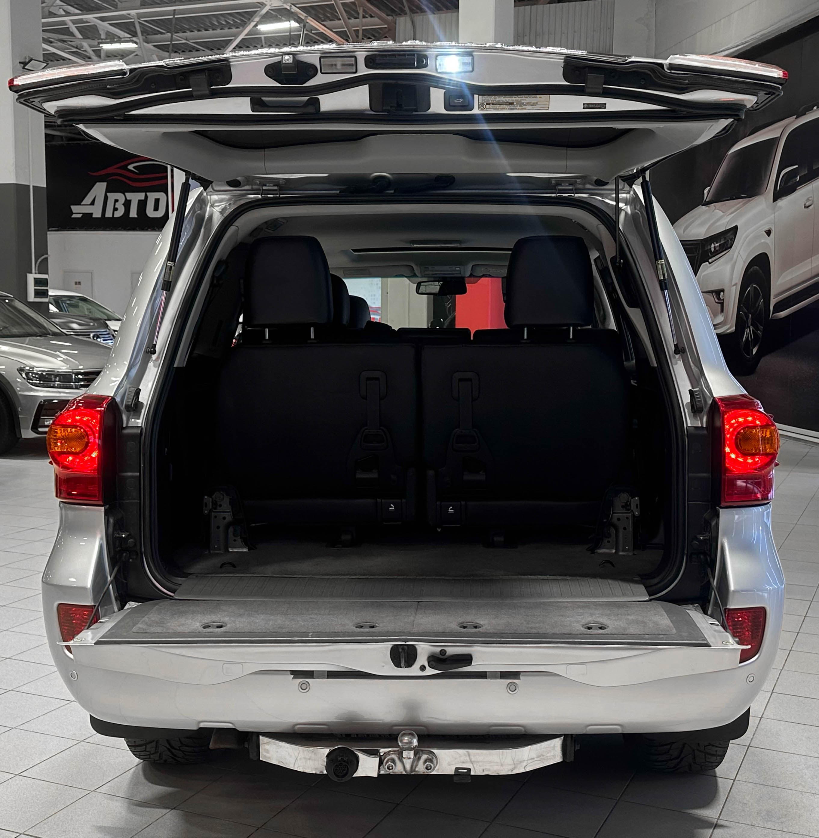 Toyota Land Cruiser - фото 12