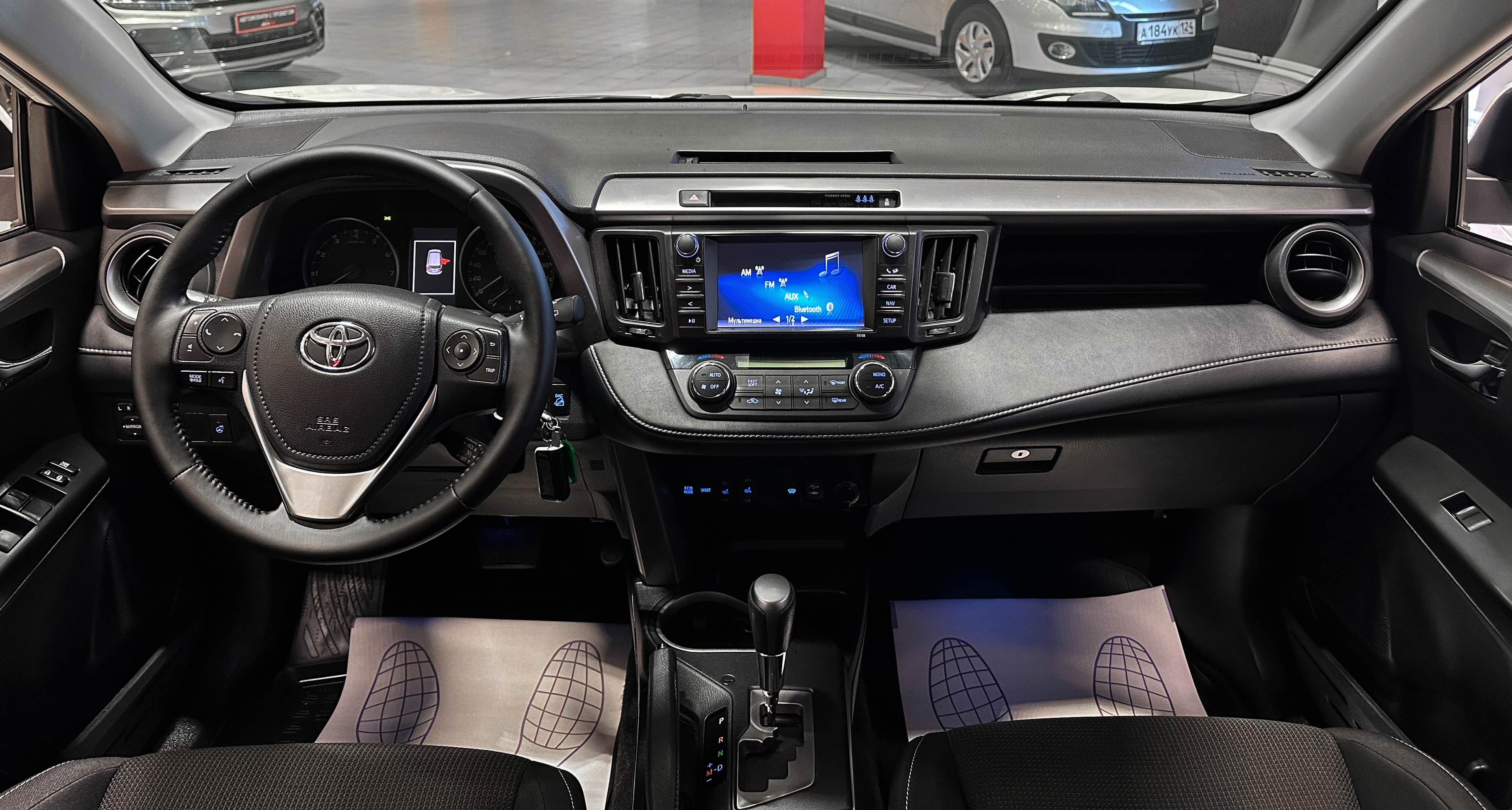 Toyota RAV4 - фото 27