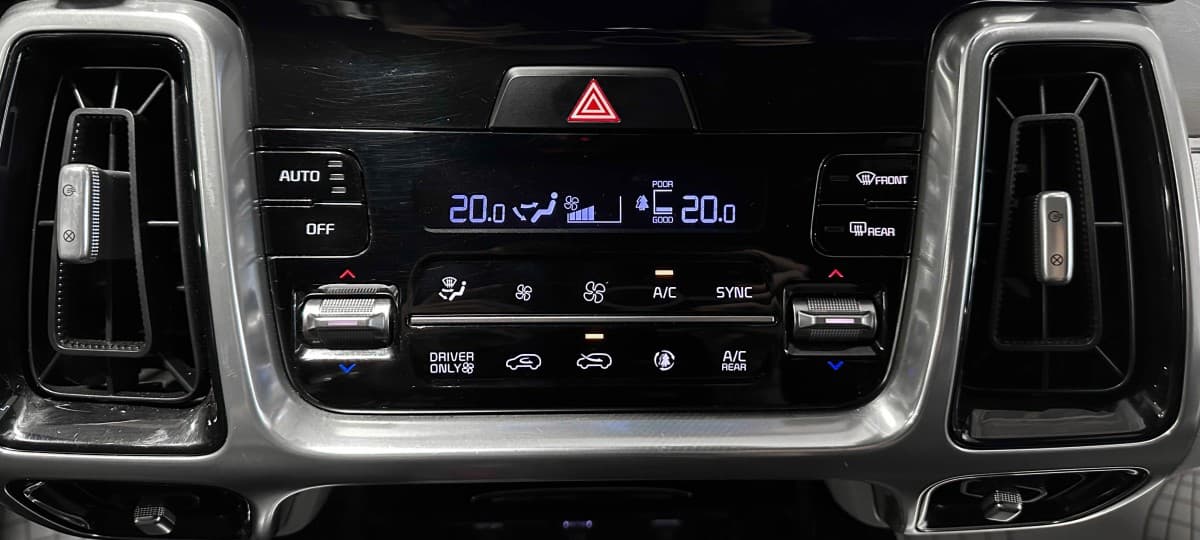 Kia Sorento - фото 24