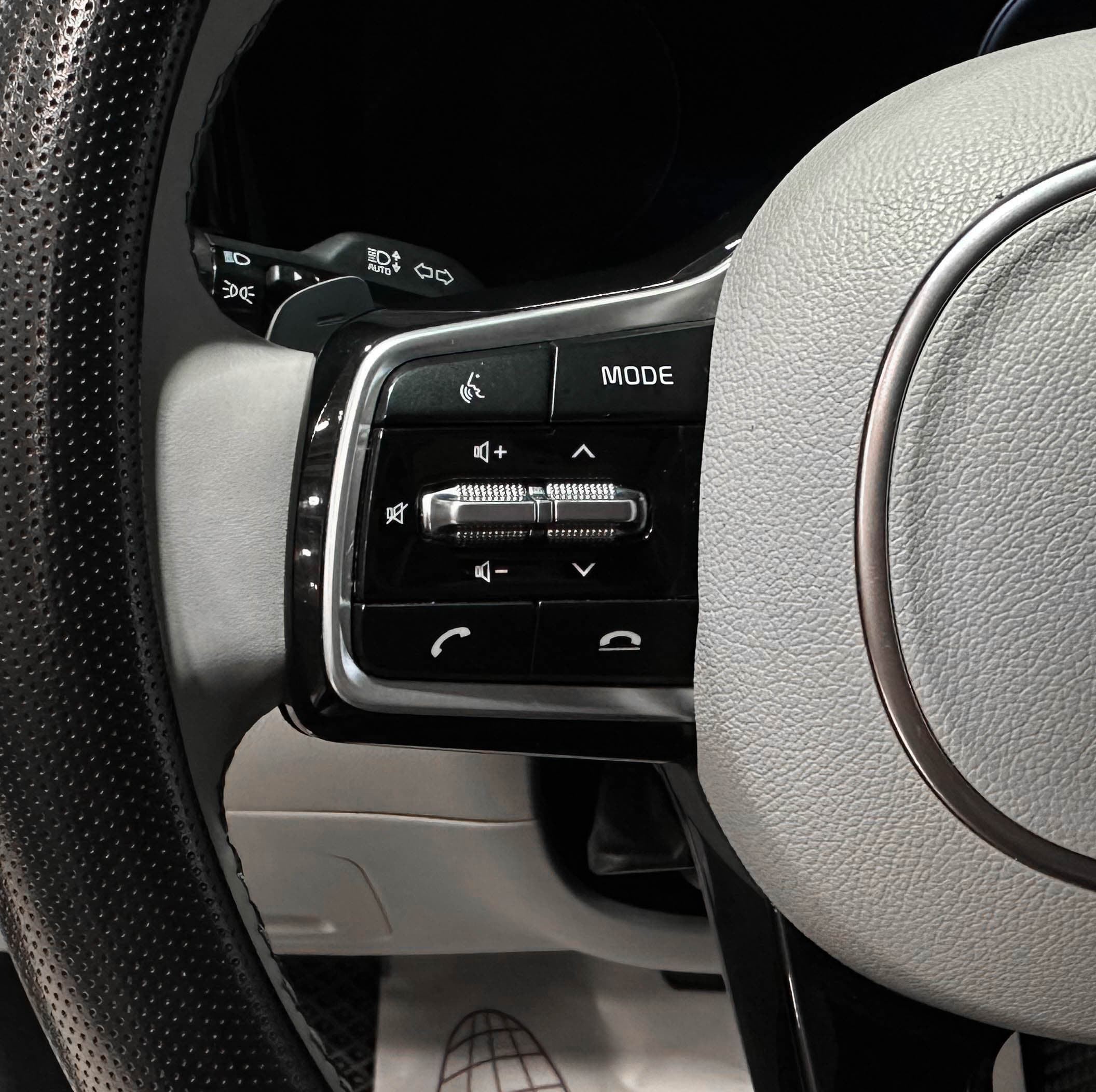 Kia Sorento - фото 20