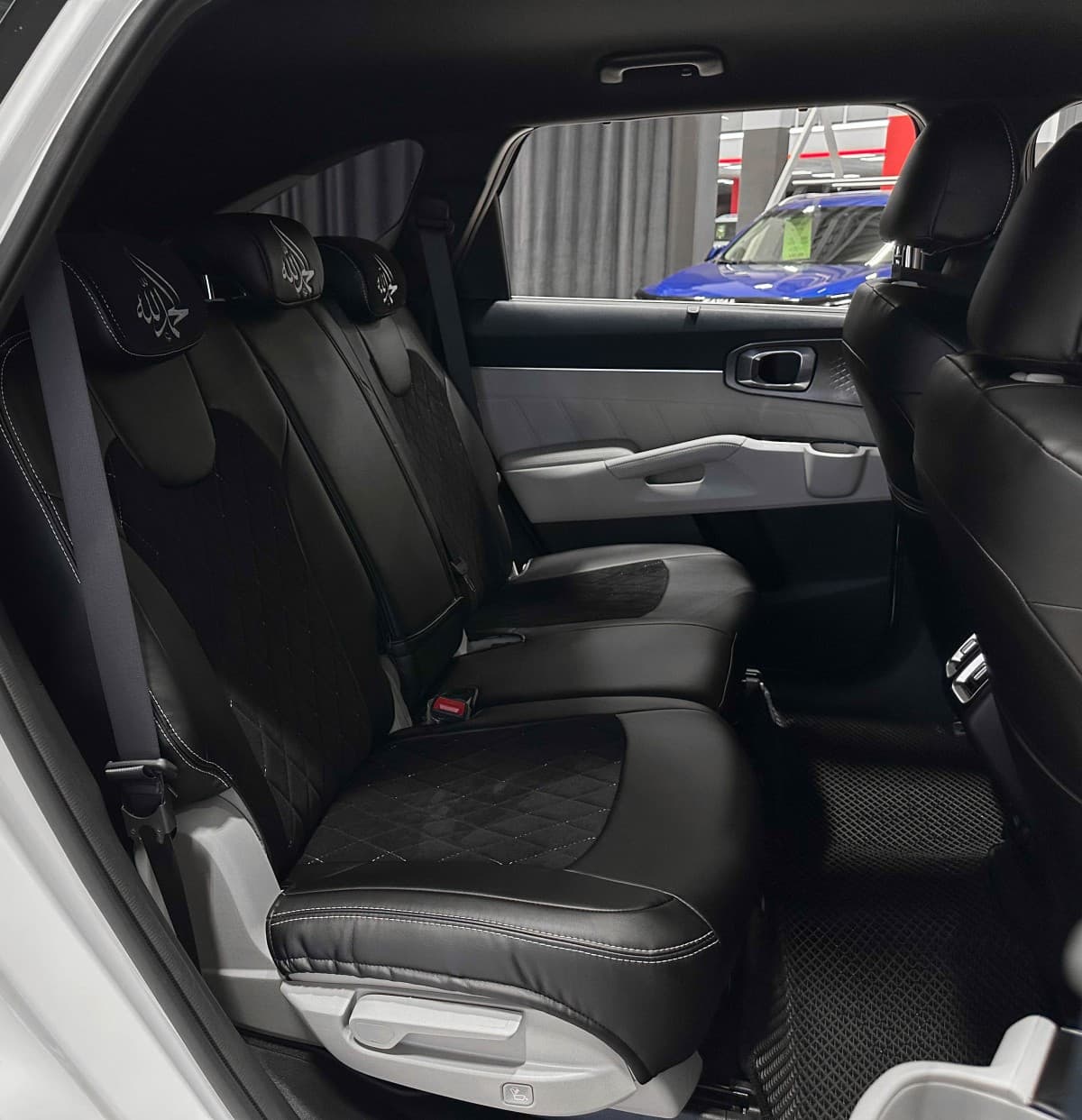 Kia Sorento - фото 15