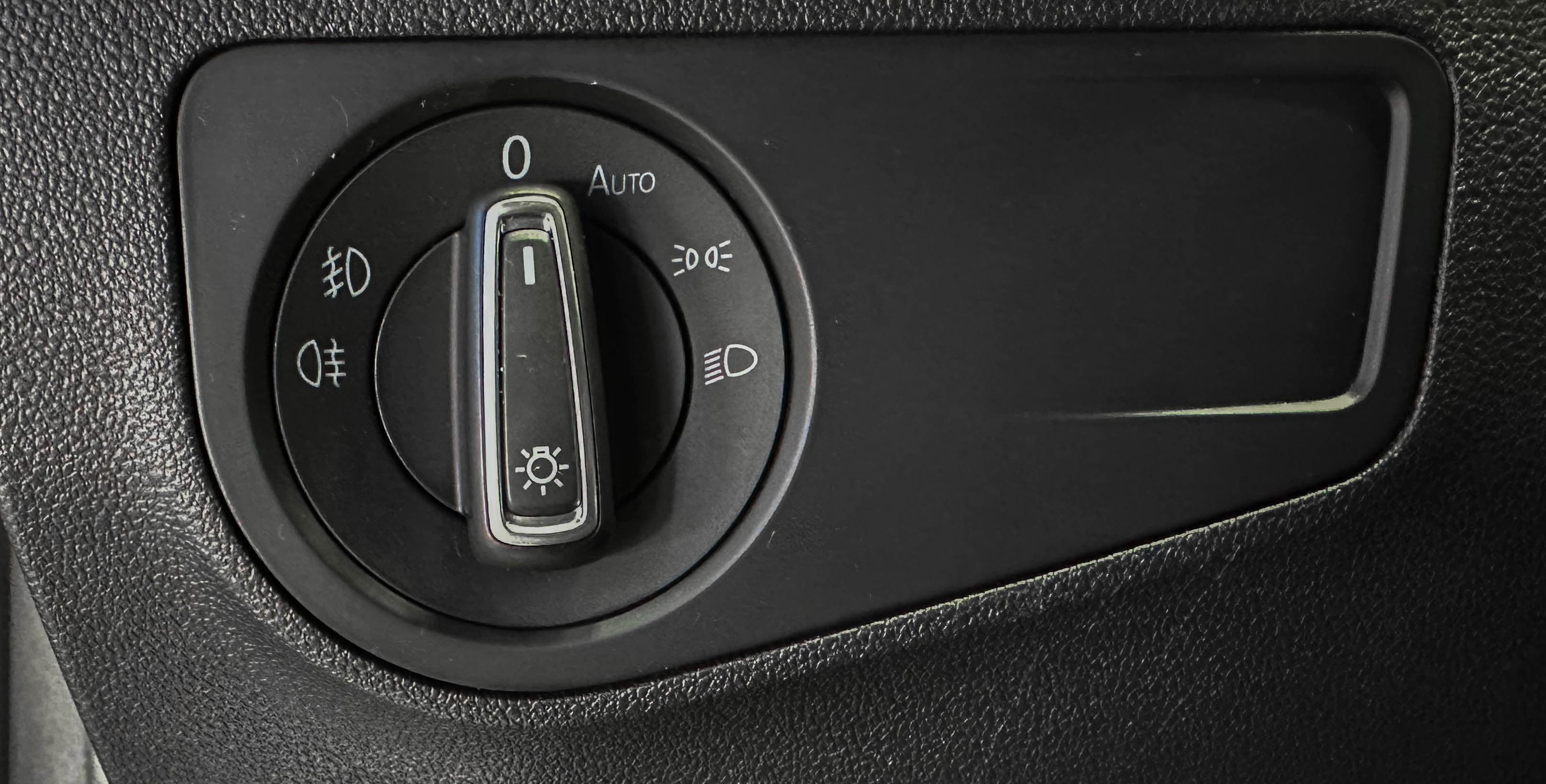 Volkswagen Tiguan - фото 22