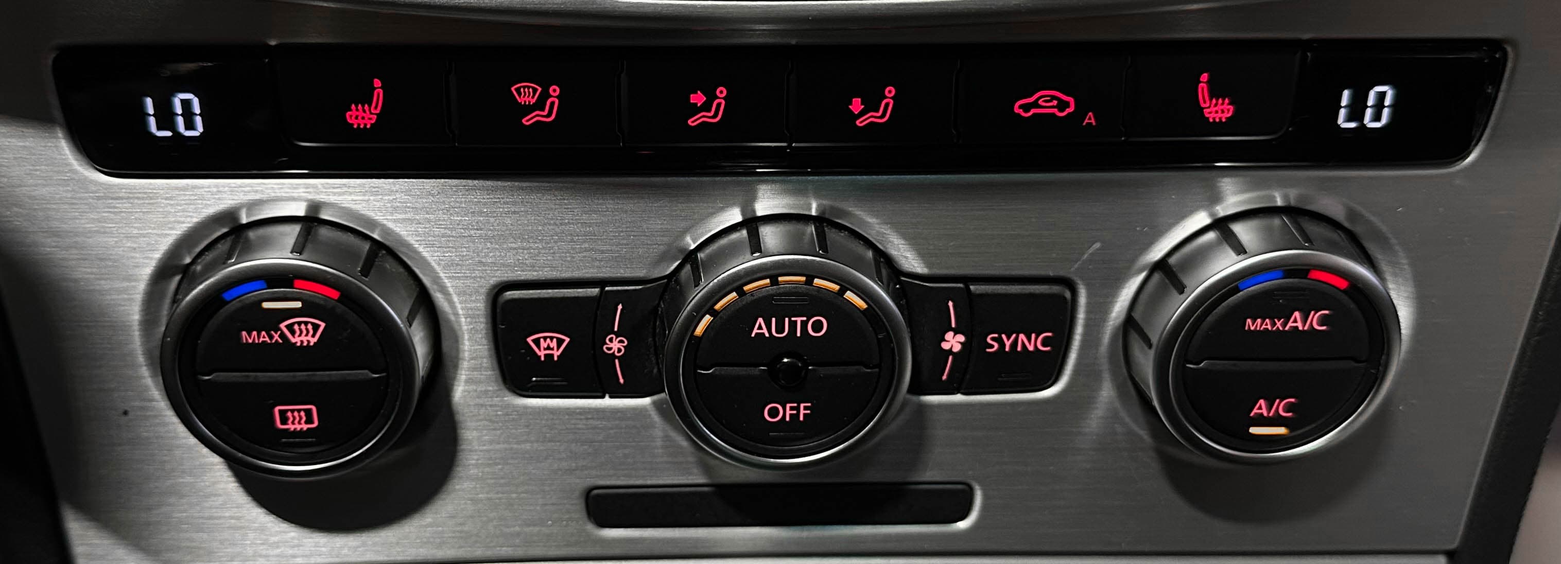 Volkswagen Passat - фото 23