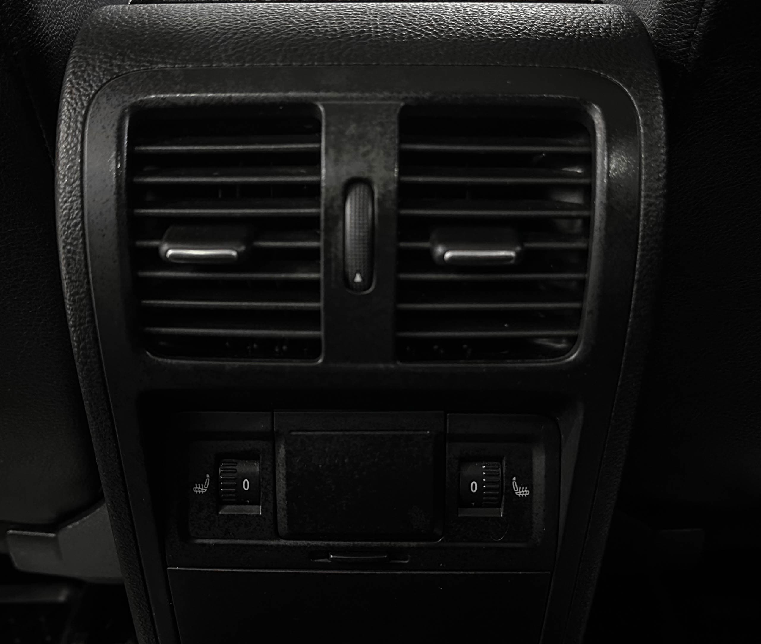 Volkswagen Passat - фото 26