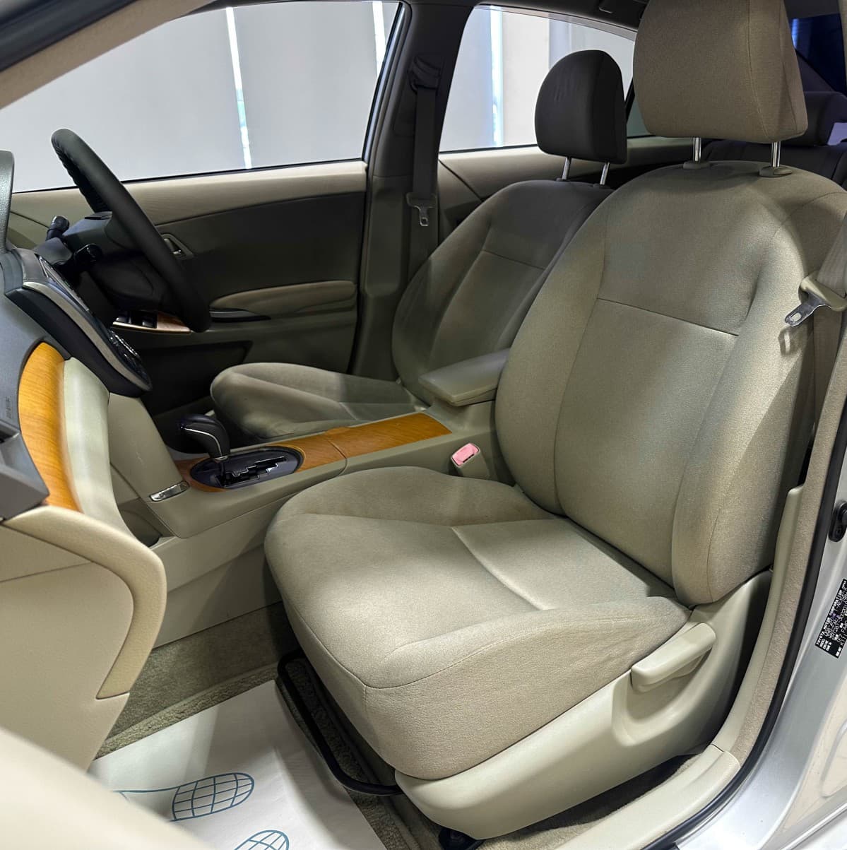 Toyota Premio - фото 16