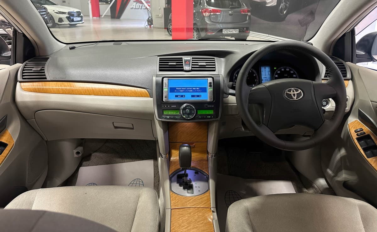 Toyota Premio - фото 23