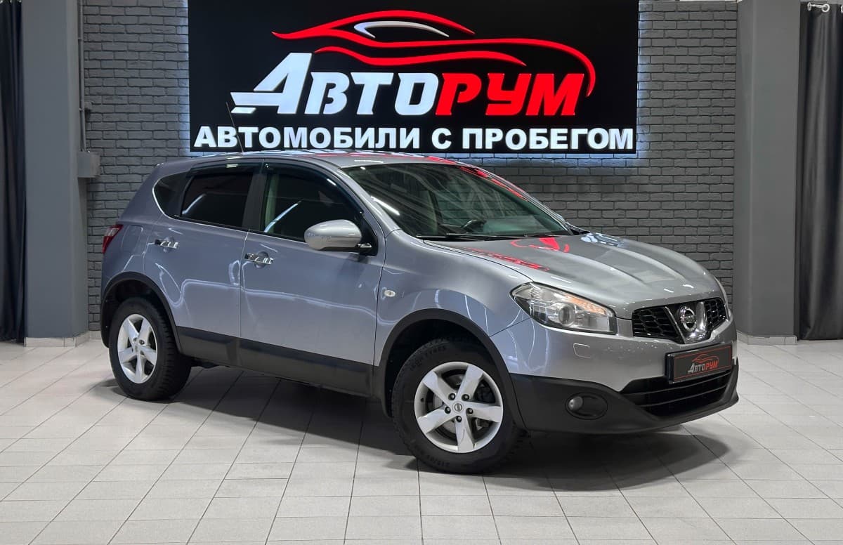 Nissan Qashqai - 1