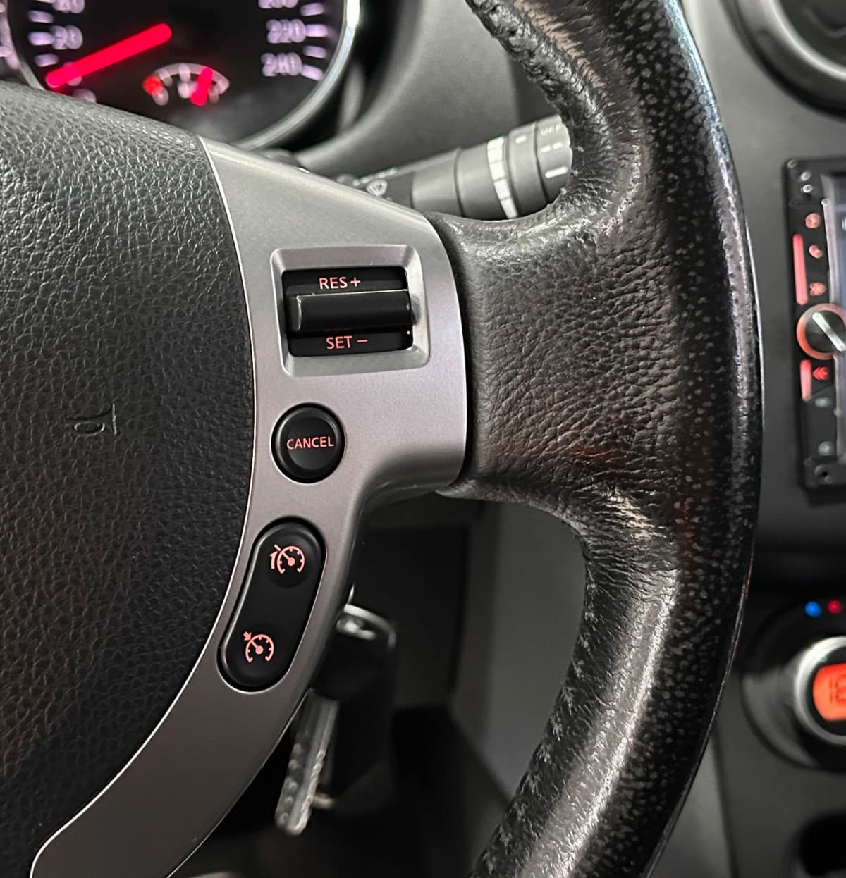 Nissan Qashqai - фото 21
