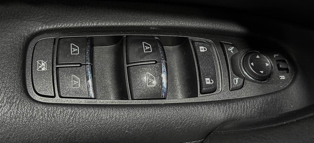 Infiniti QX80 - фото 17