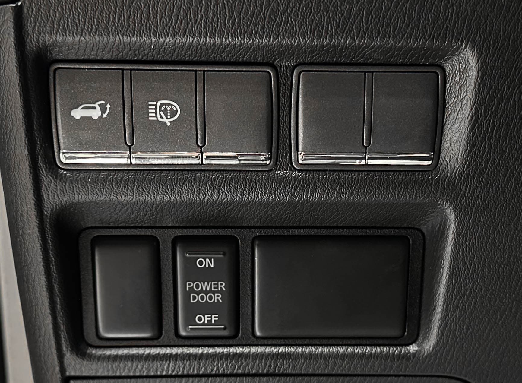 Infiniti QX80 - фото 22