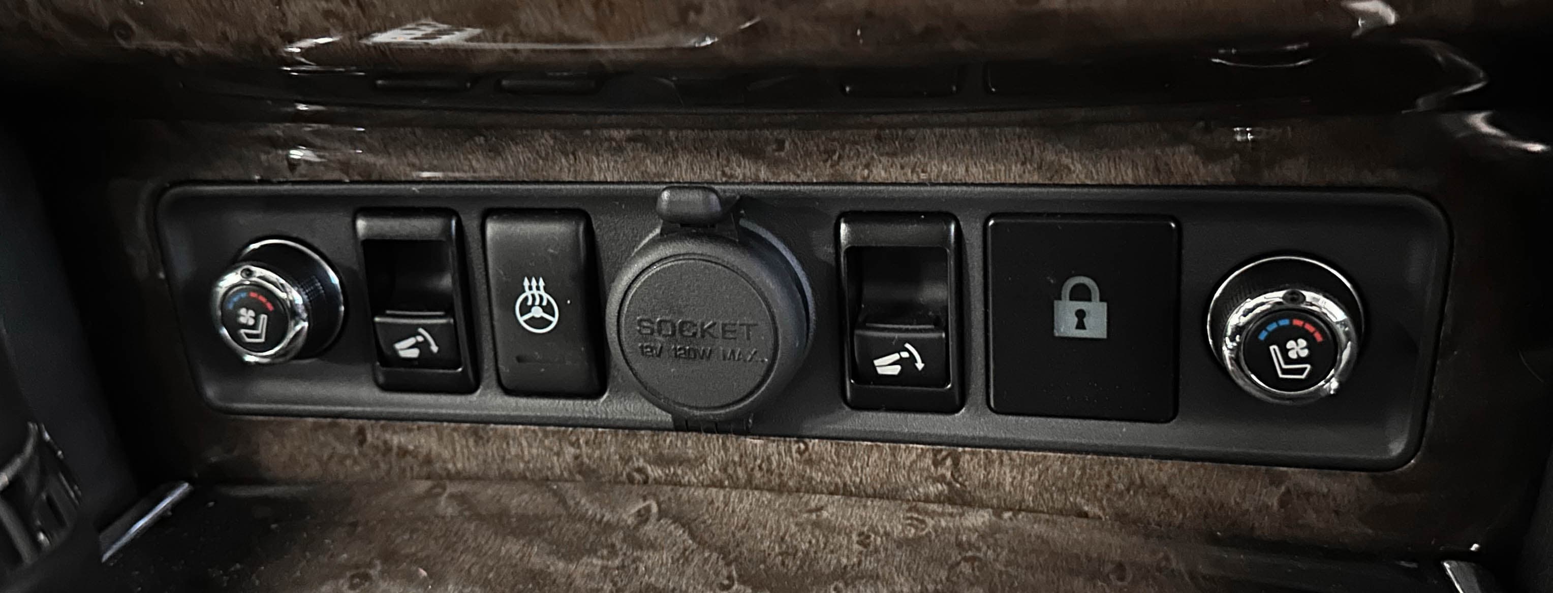 Infiniti QX80 - фото 26