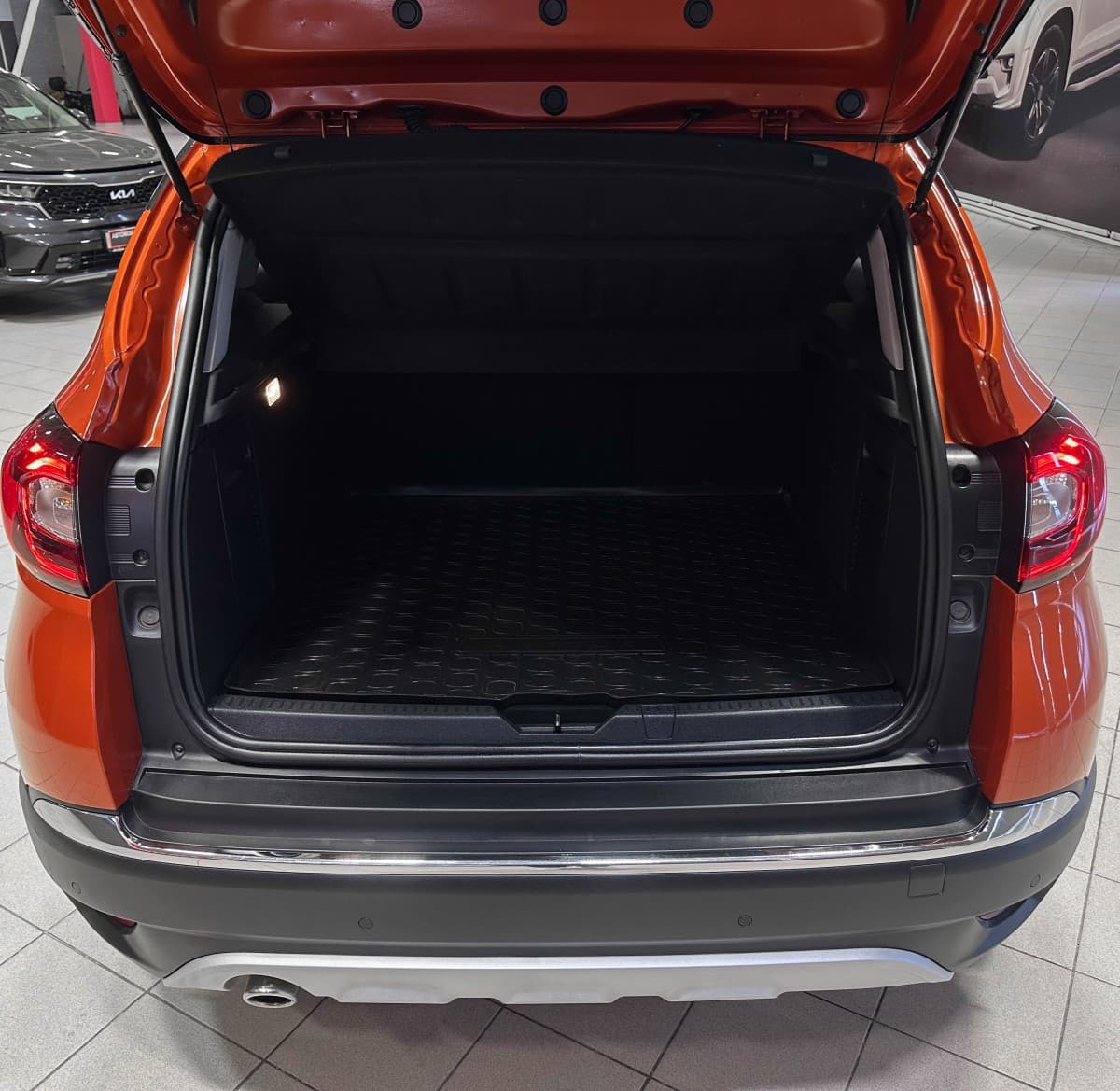 Renault Kaptur - фото 13