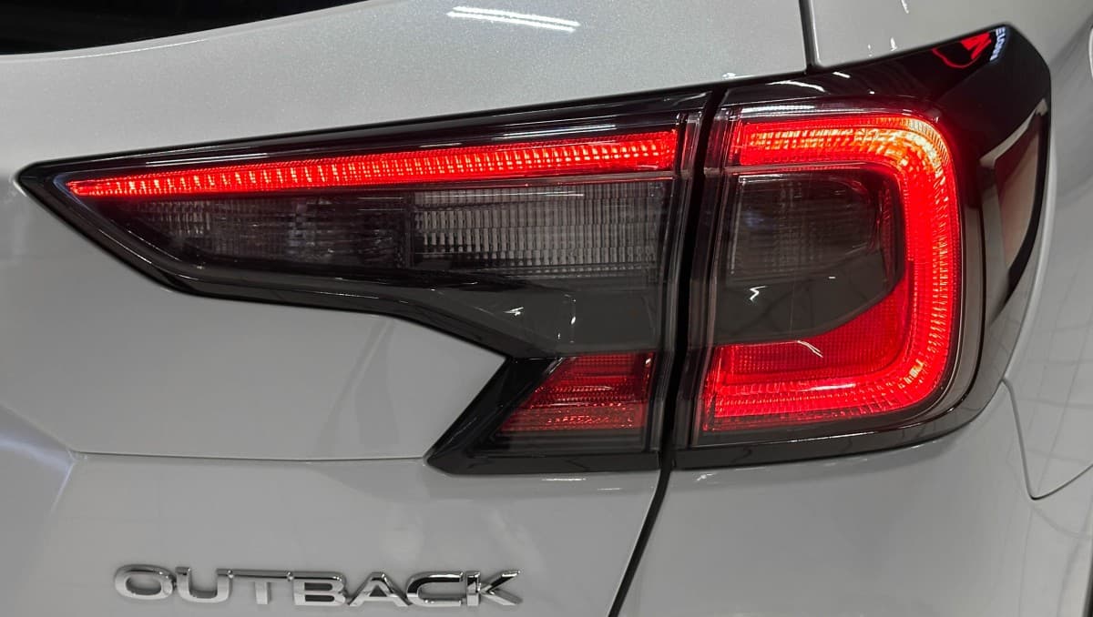 Subaru Outback - фото 8