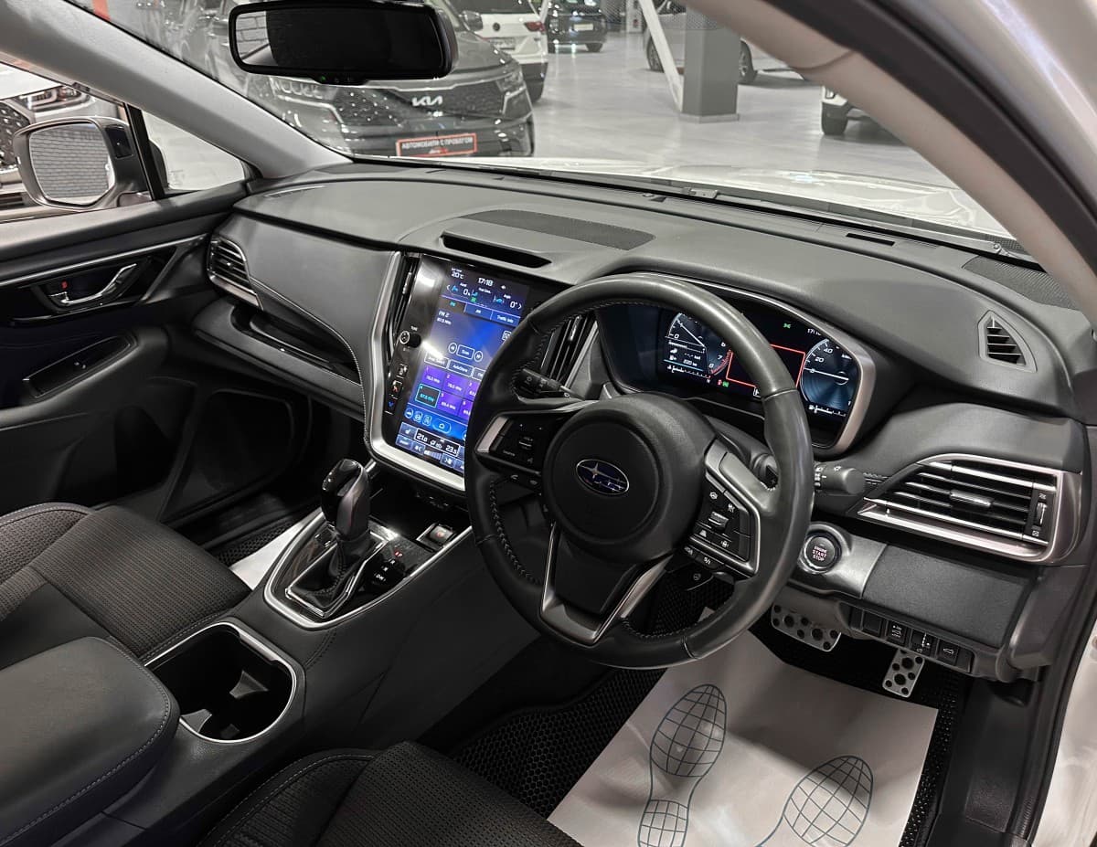 Subaru Outback - фото 10