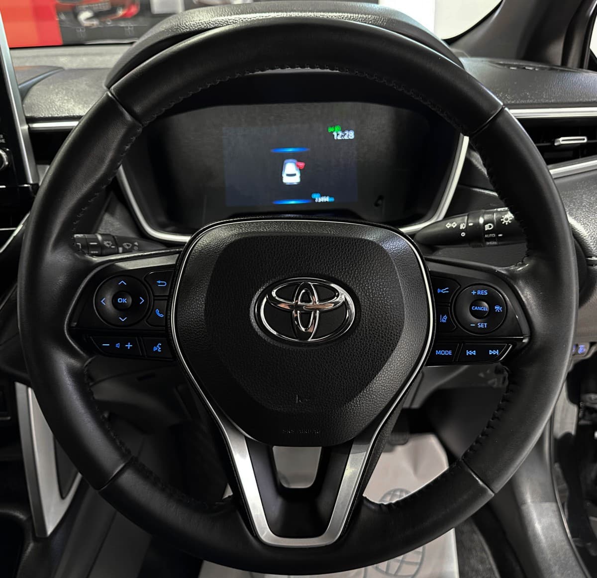 Toyota Corolla Cross - фото 26