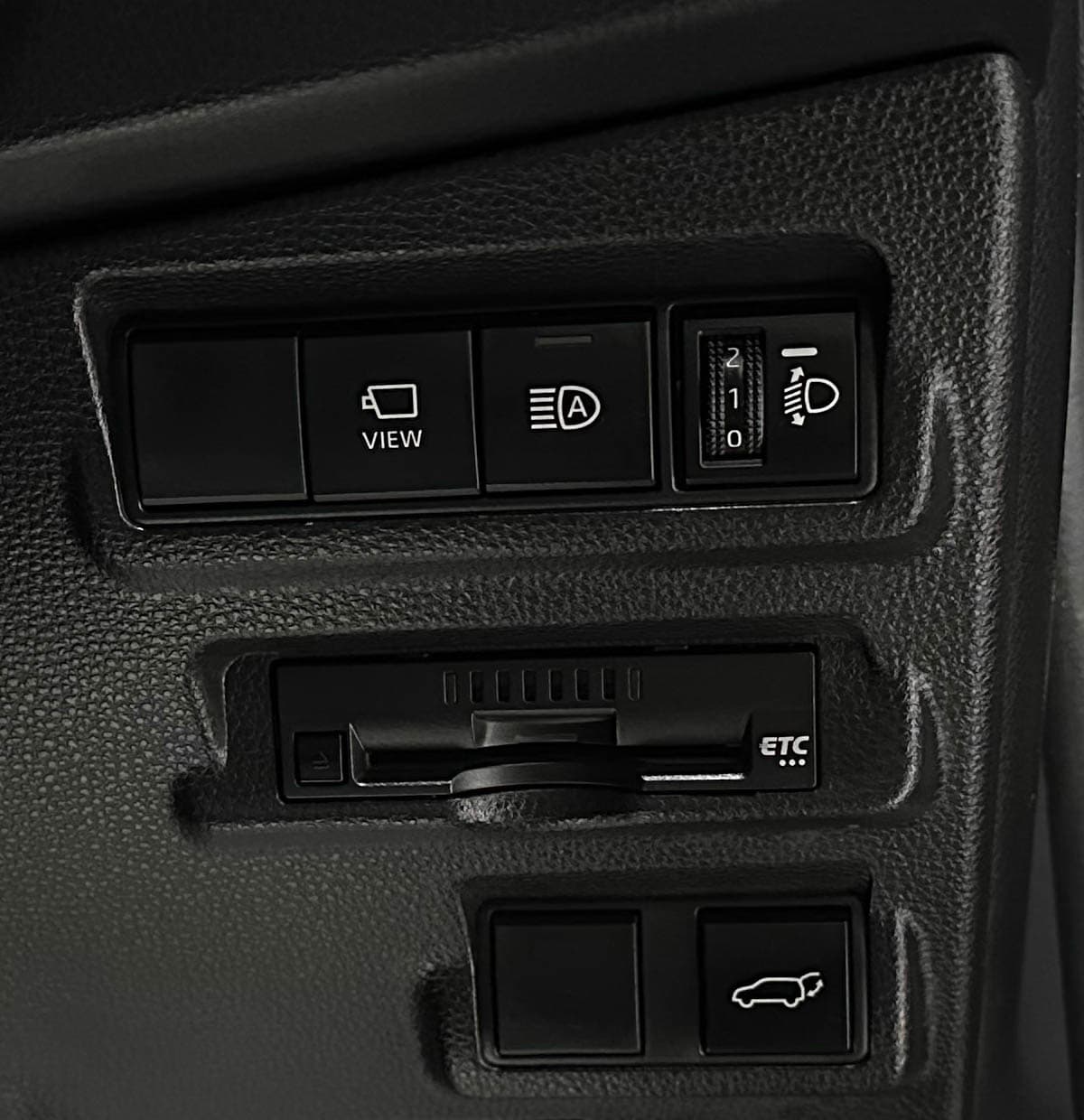 Toyota Corolla Cross - фото 18