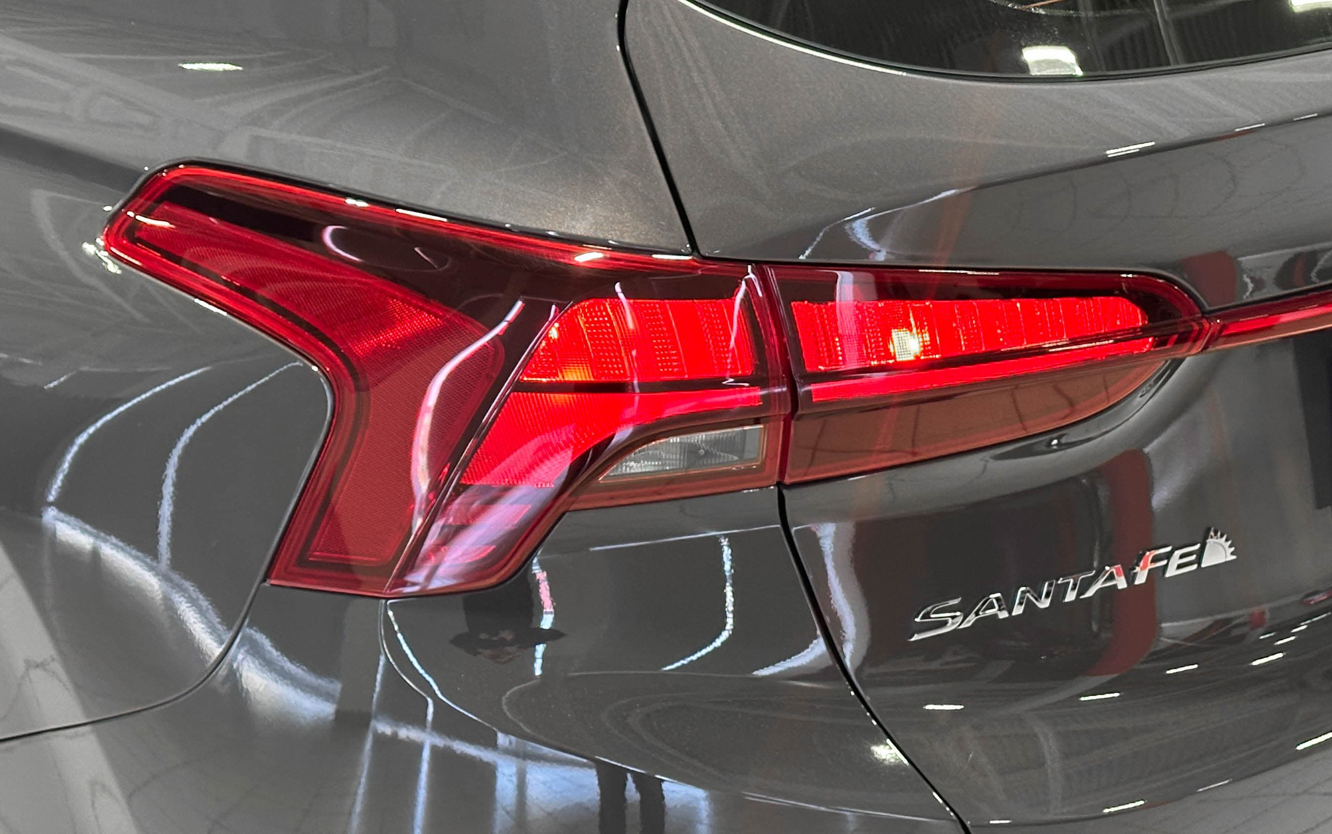 Hyundai Santa Fe - фото 8