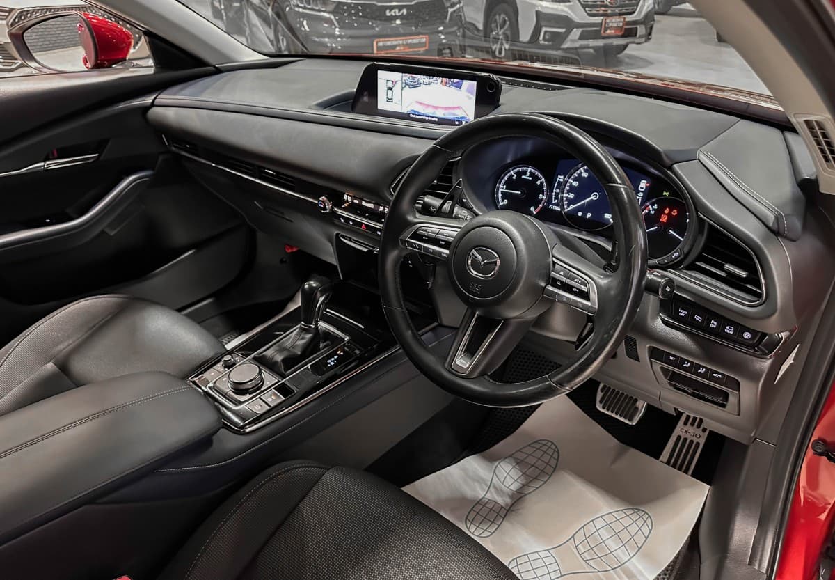 Mazda CX-30 - фото 10