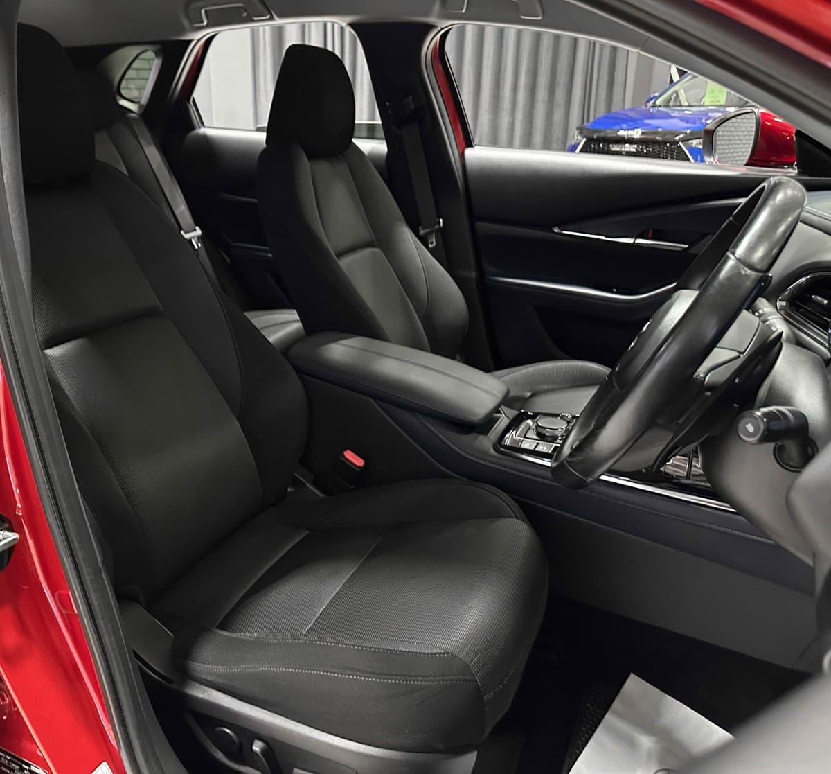 Mazda CX-30 - фото 11