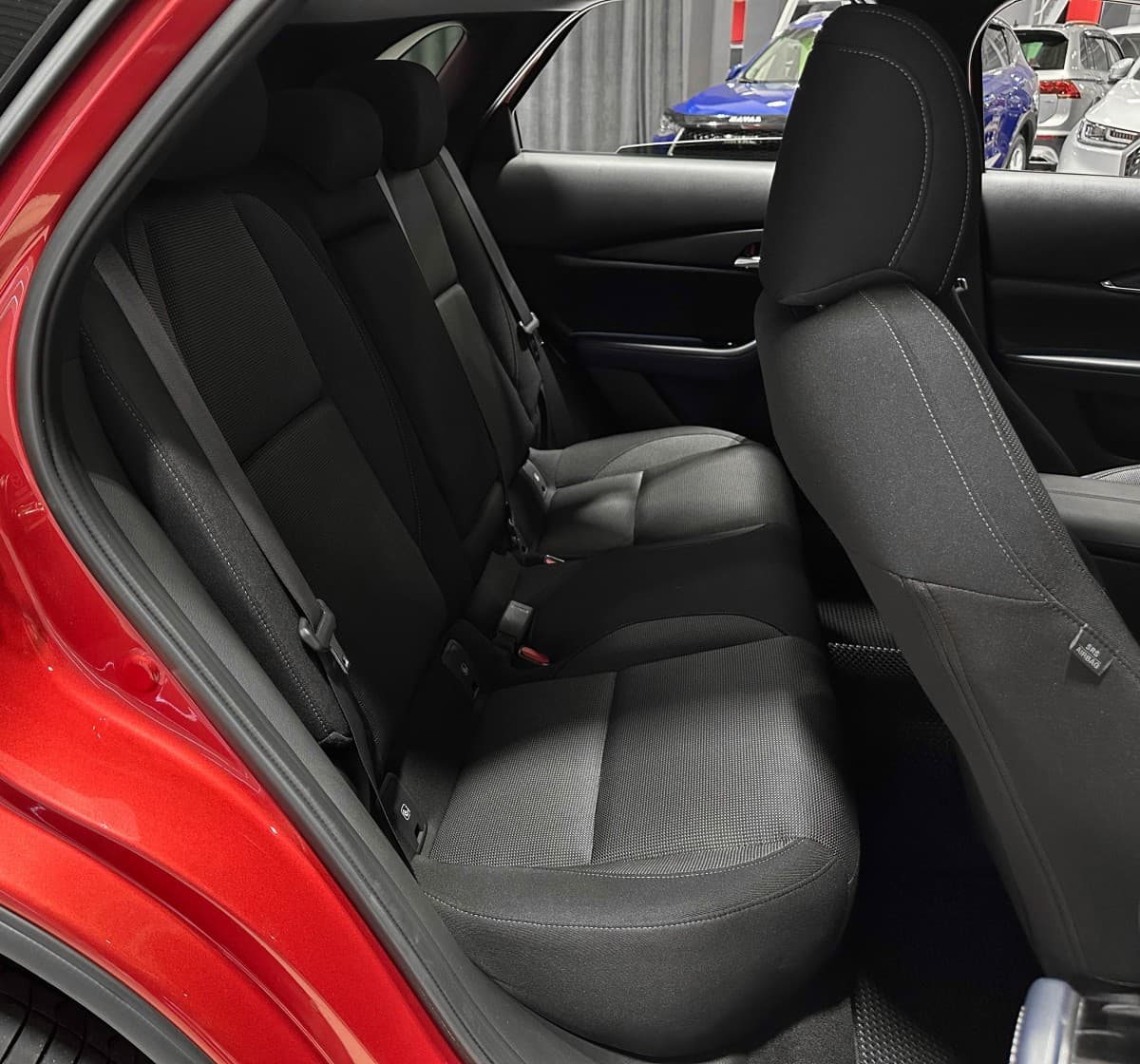 Mazda CX-30 - фото 12