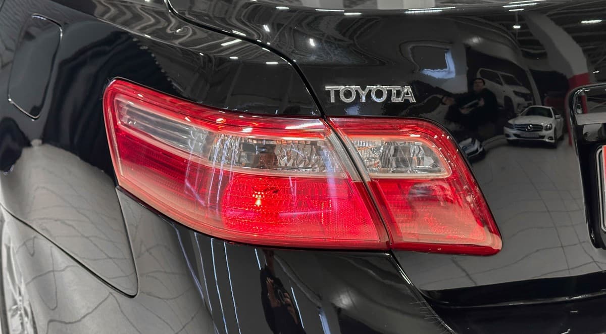 Toyota Camry - фото 8
