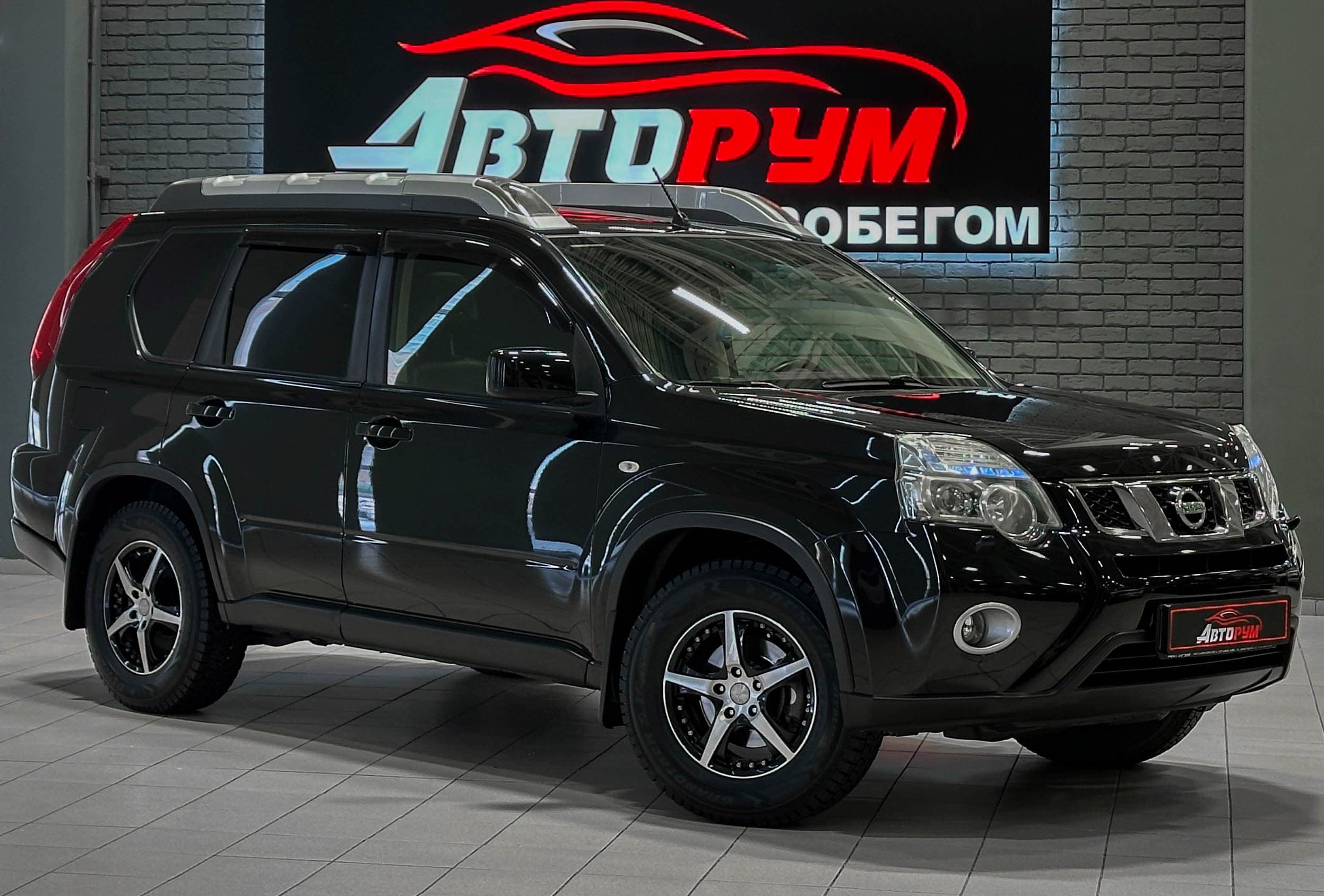 Nissan X-Trail - 1