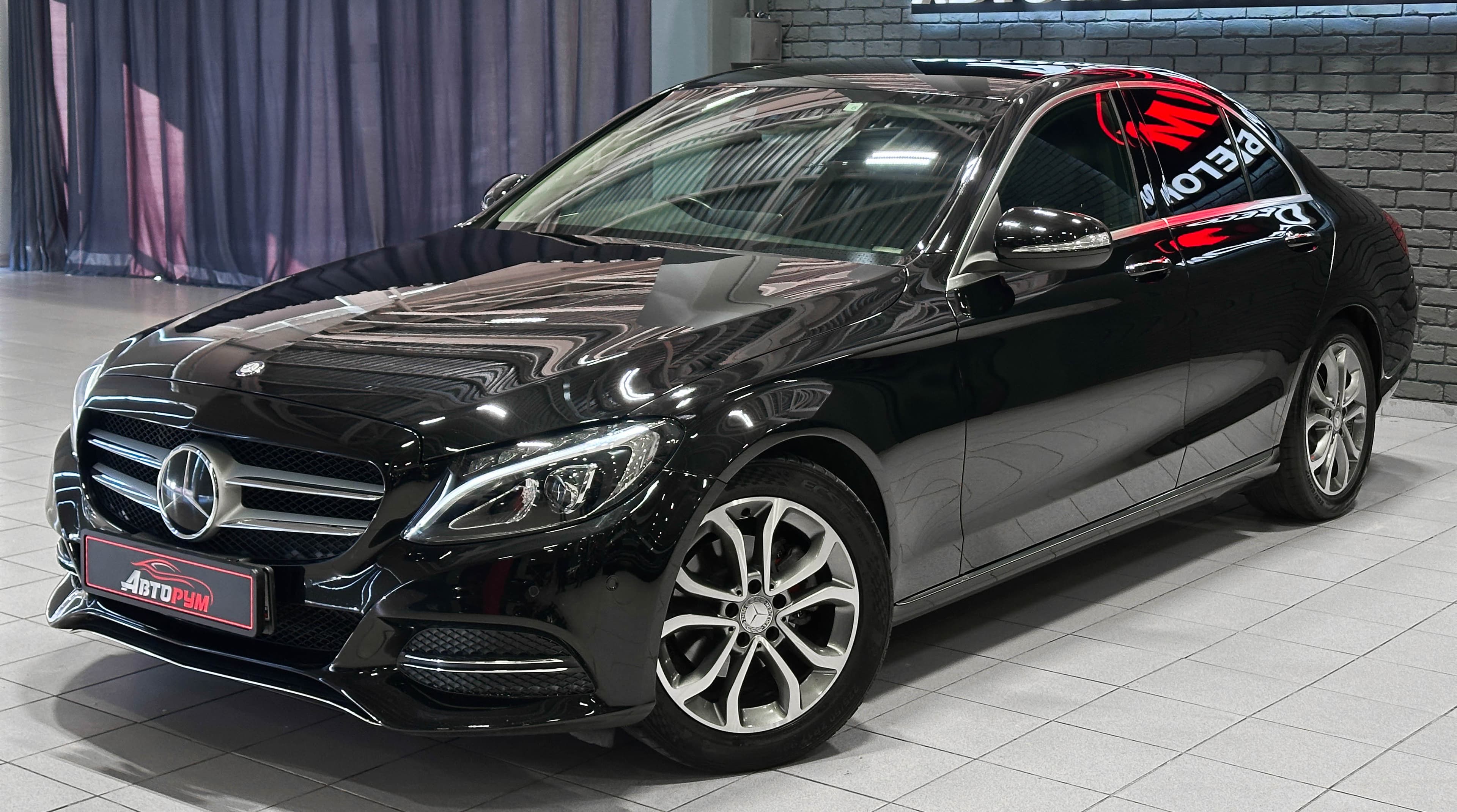 Mercedes-Benz C-Класс - 1