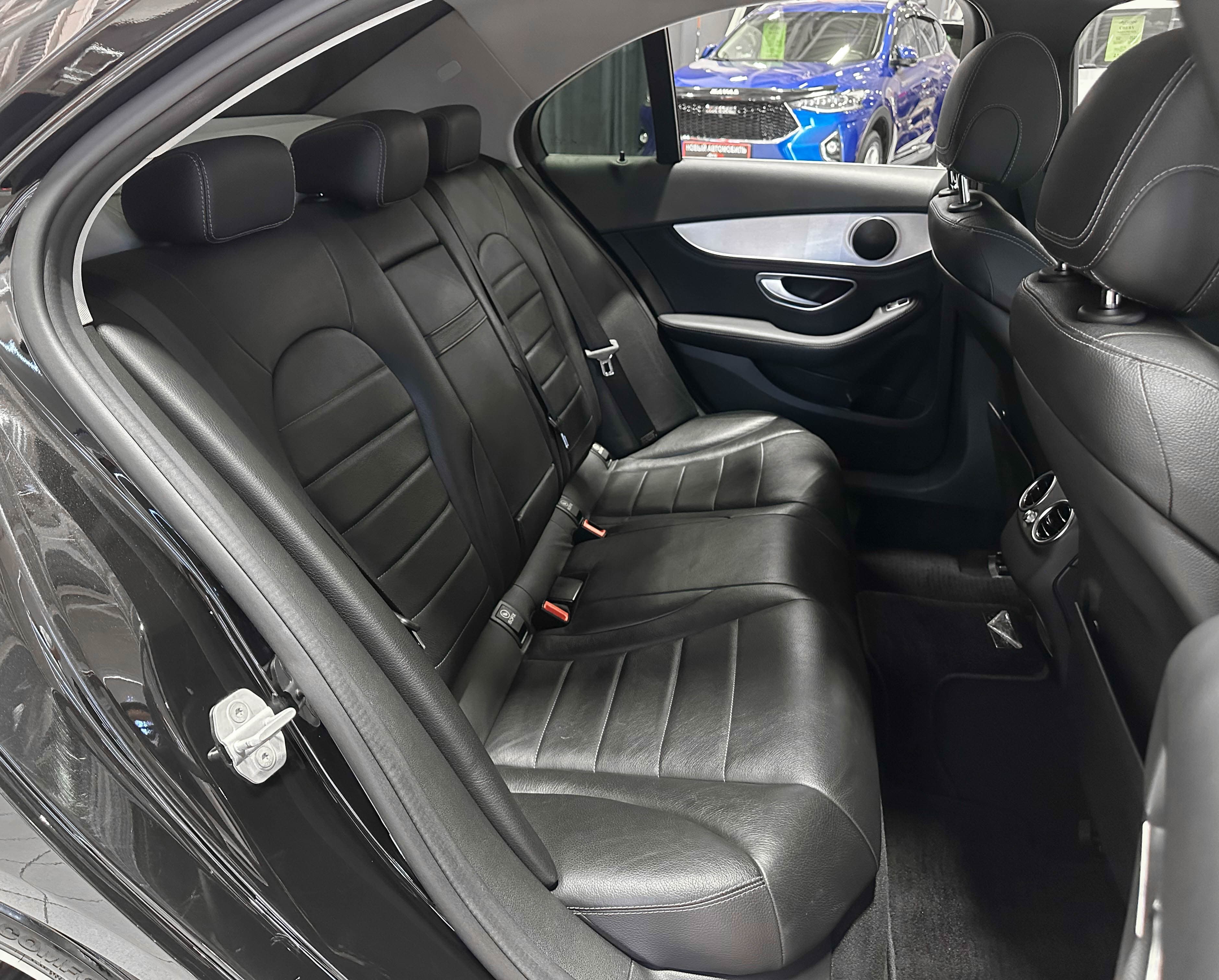 Mercedes-Benz C-Класс - фото 11