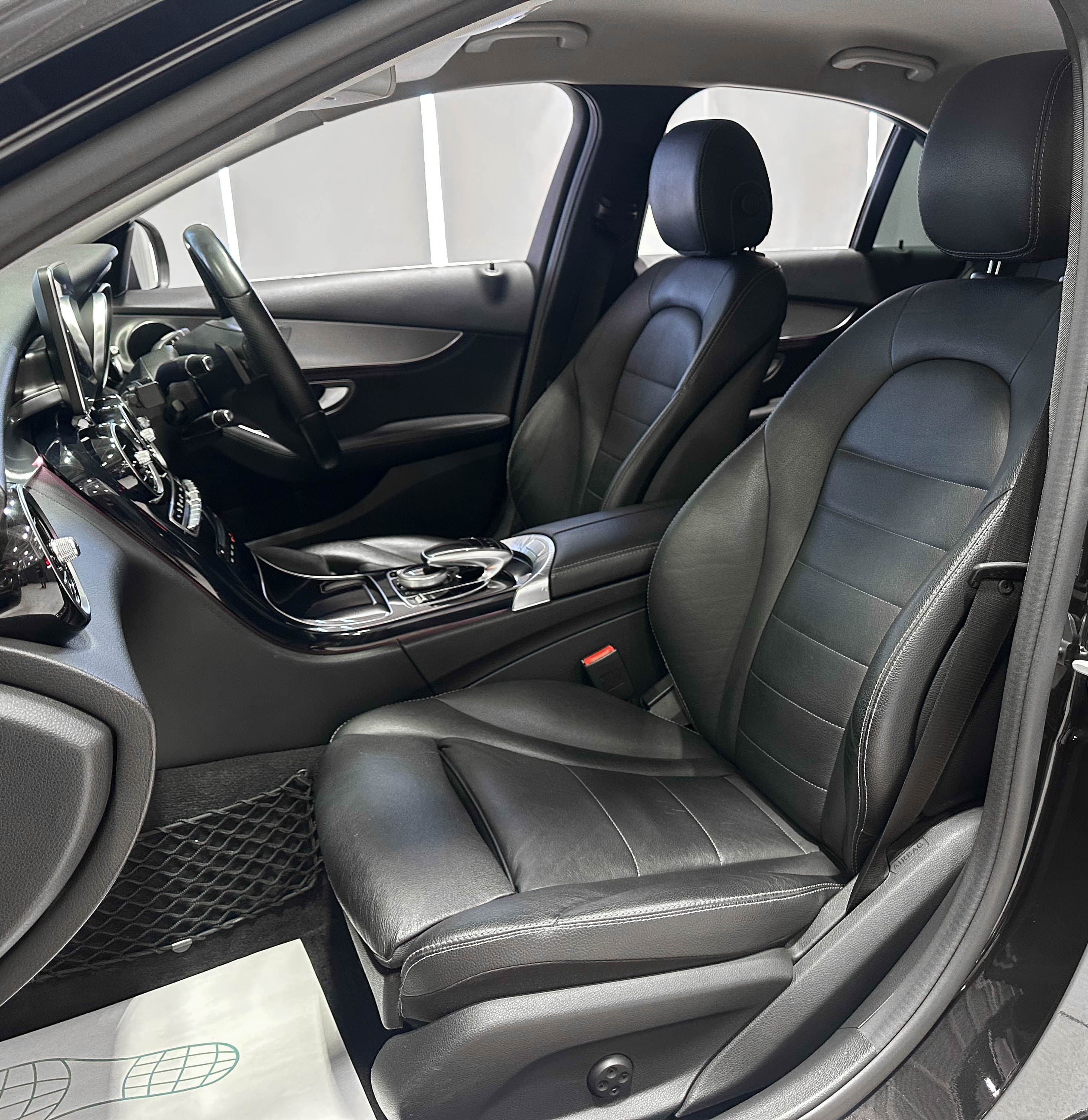 Mercedes-Benz C-Класс - фото 15