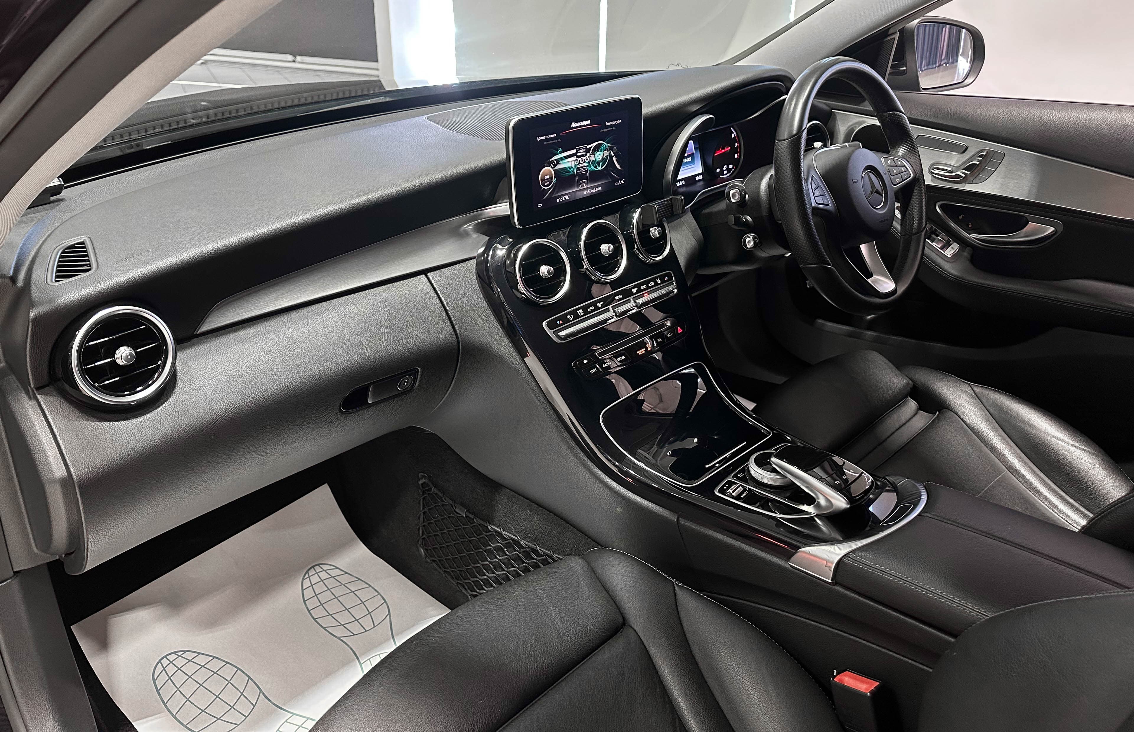 Mercedes-Benz C-Класс - фото 16