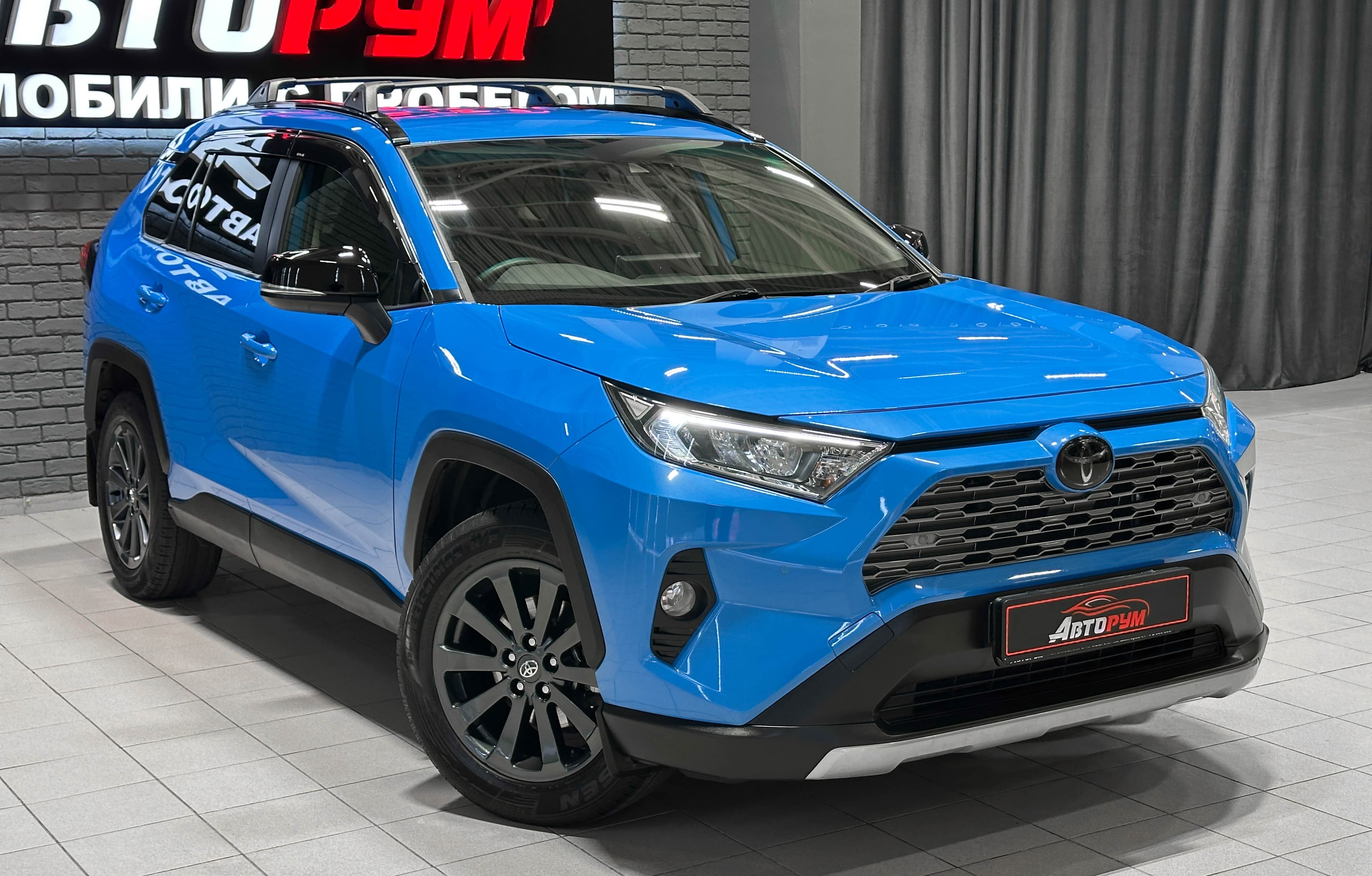 Toyota RAV4 - 5
