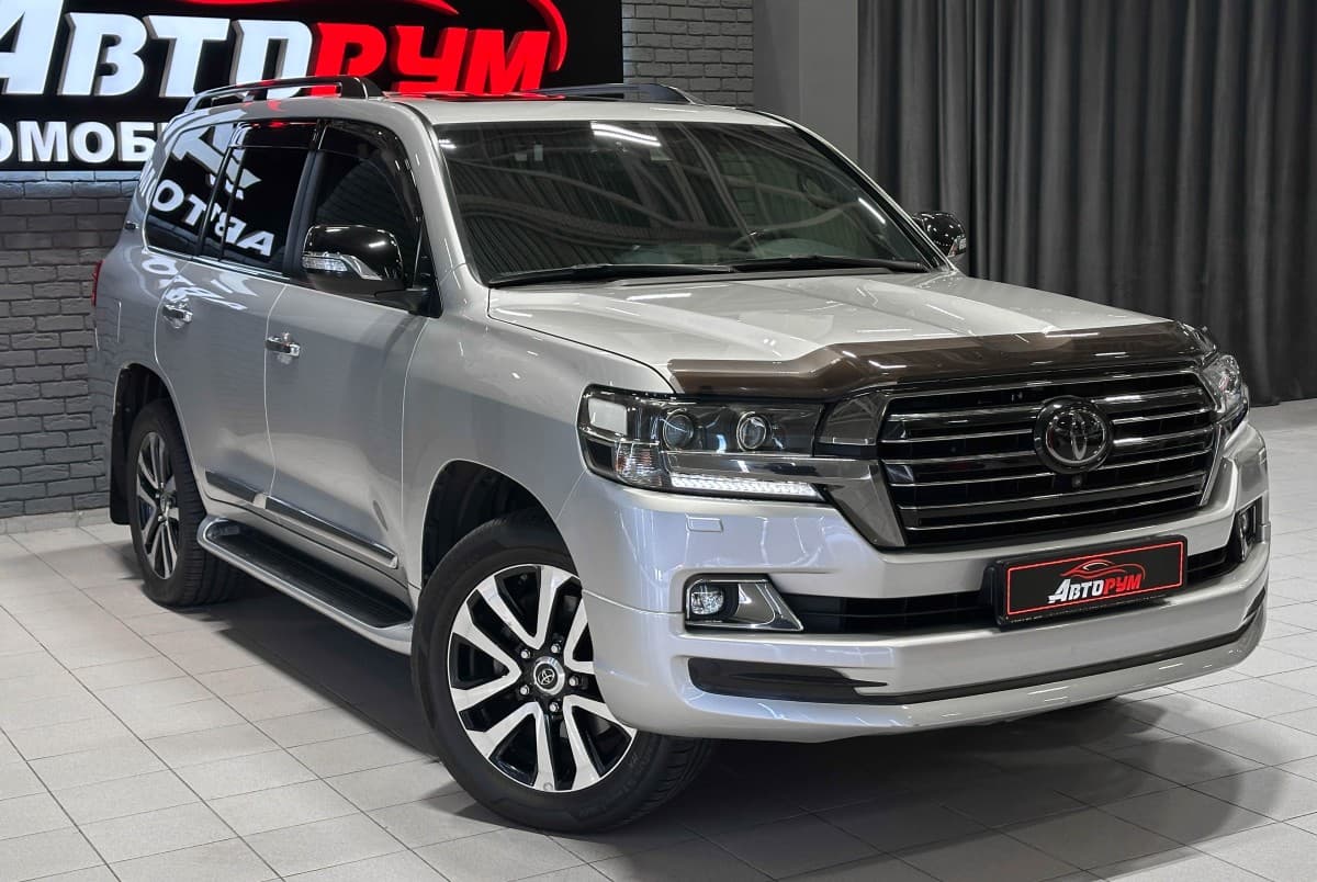 Toyota Land Cruiser 200 - фото 6
