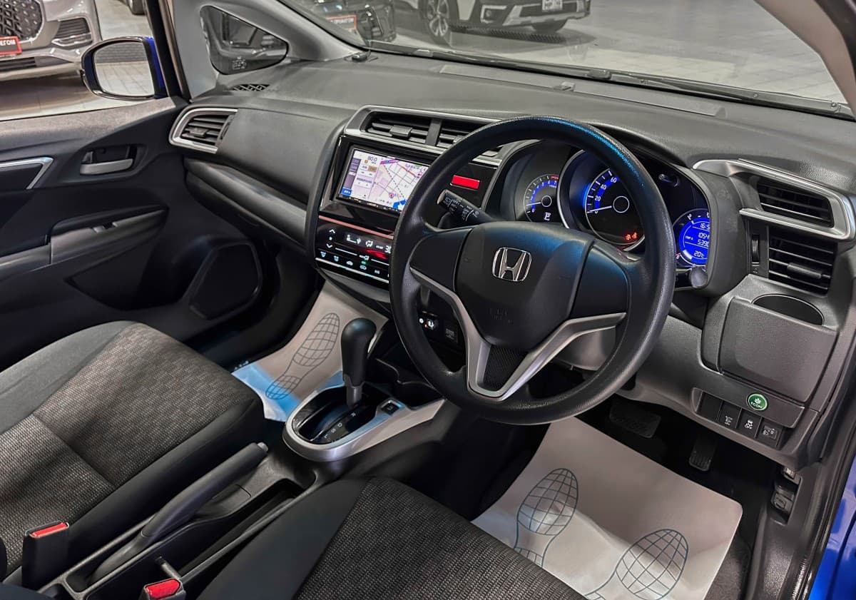 Honda Fit - фото 10