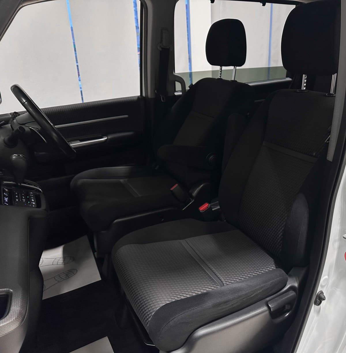 Honda Stepwgn - фото 16