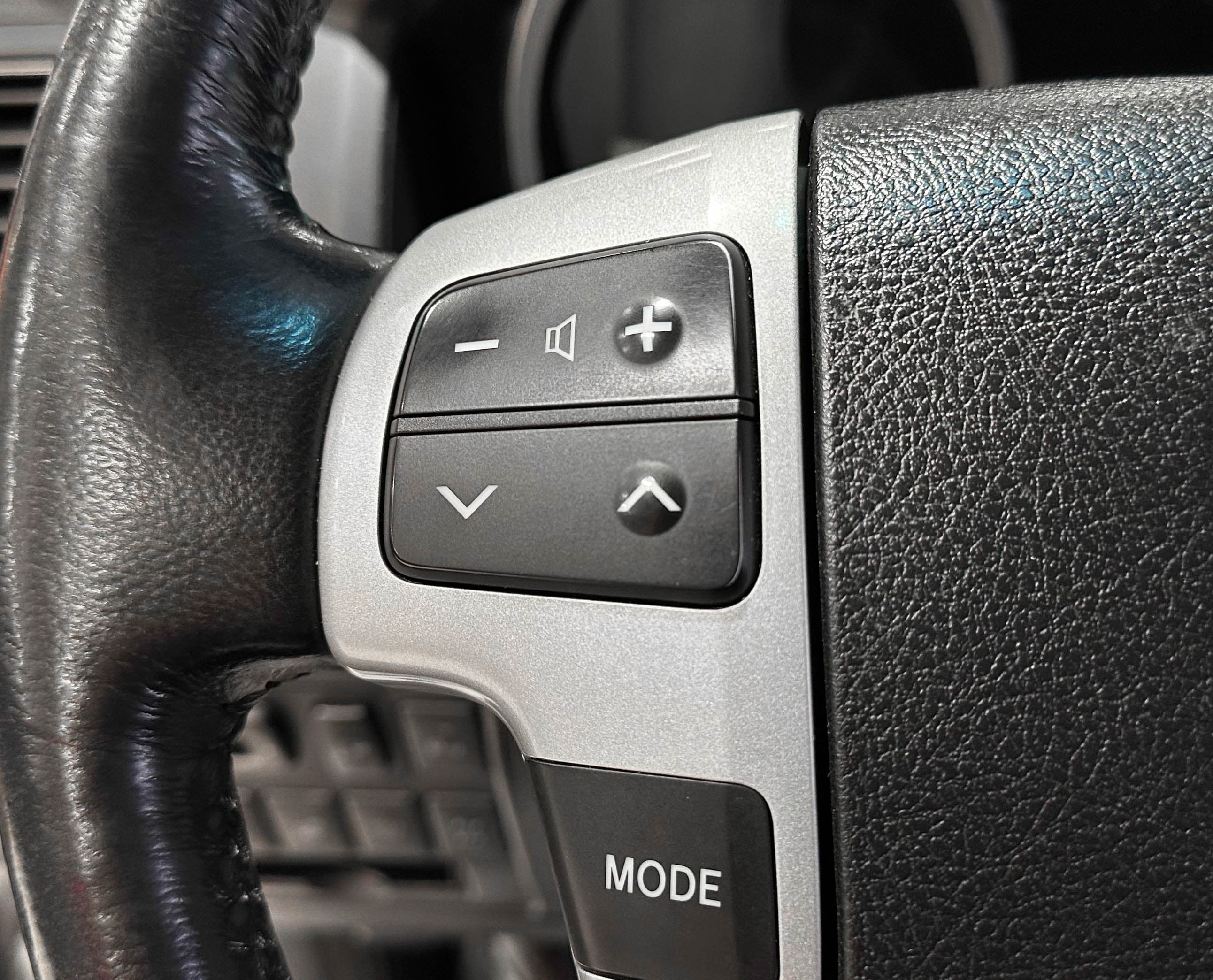 Toyota Land Cruiser 200 - фото 19