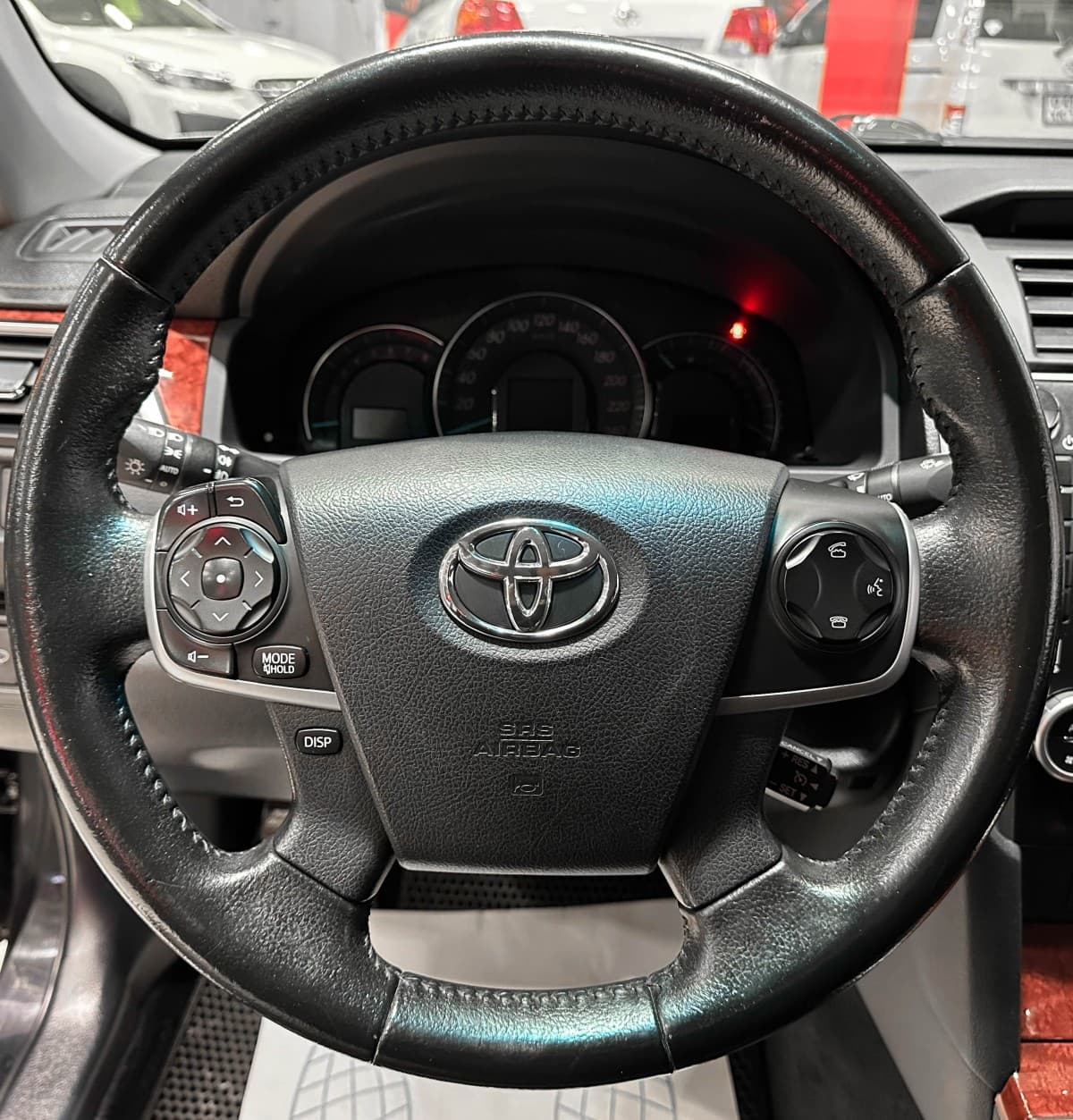 Toyota Camry - фото 26
