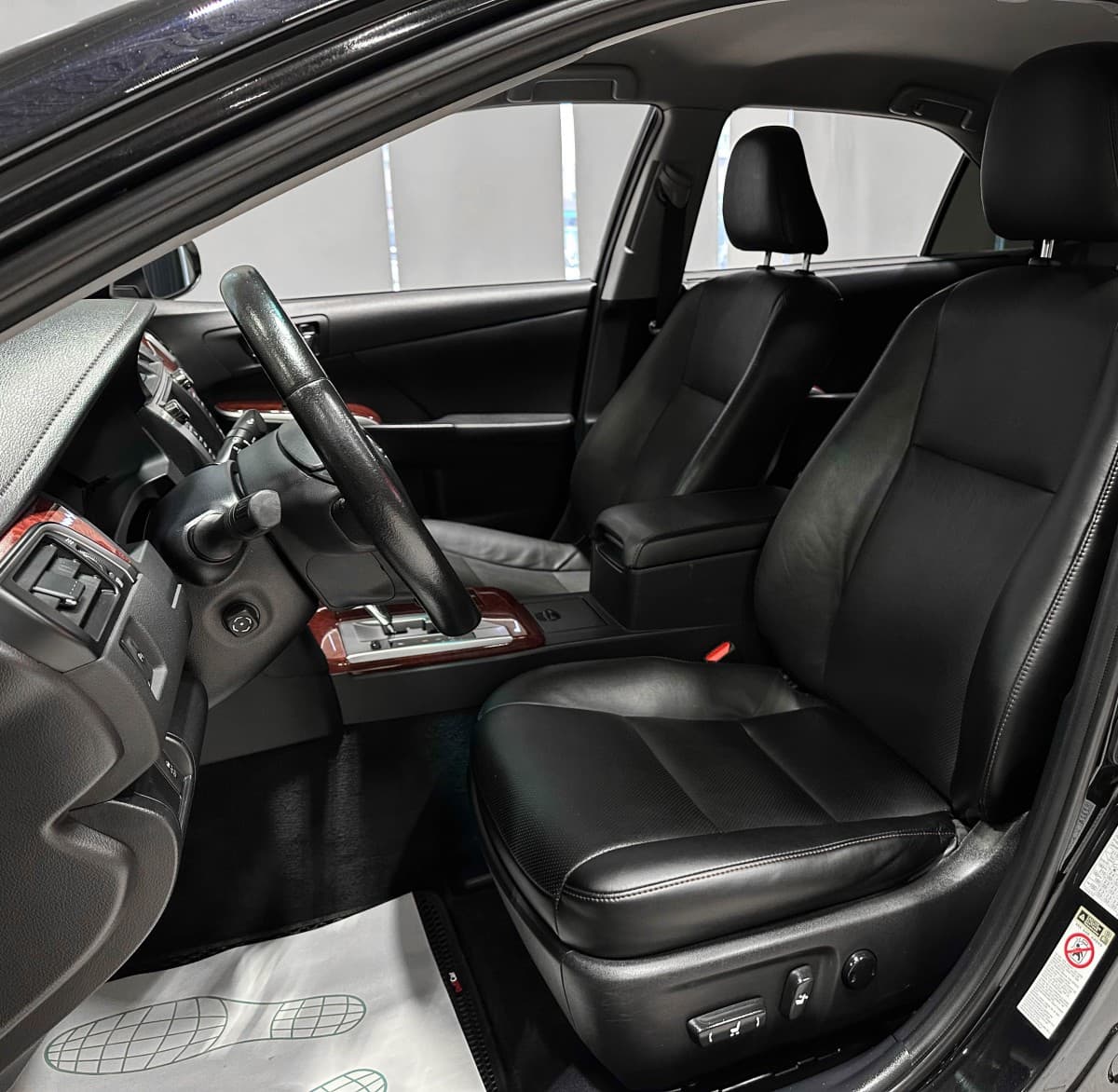 Toyota Camry - фото 11